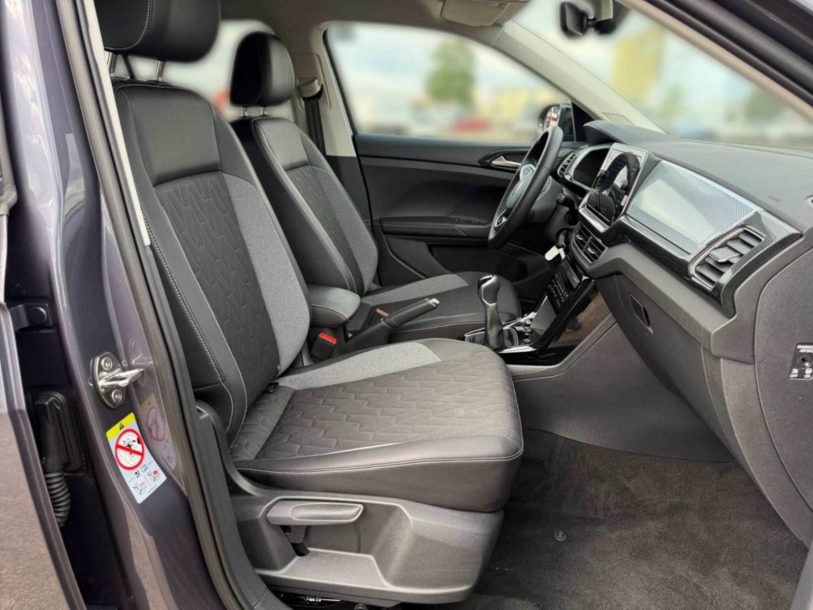 Volkswagen T-Cross – Bild 10