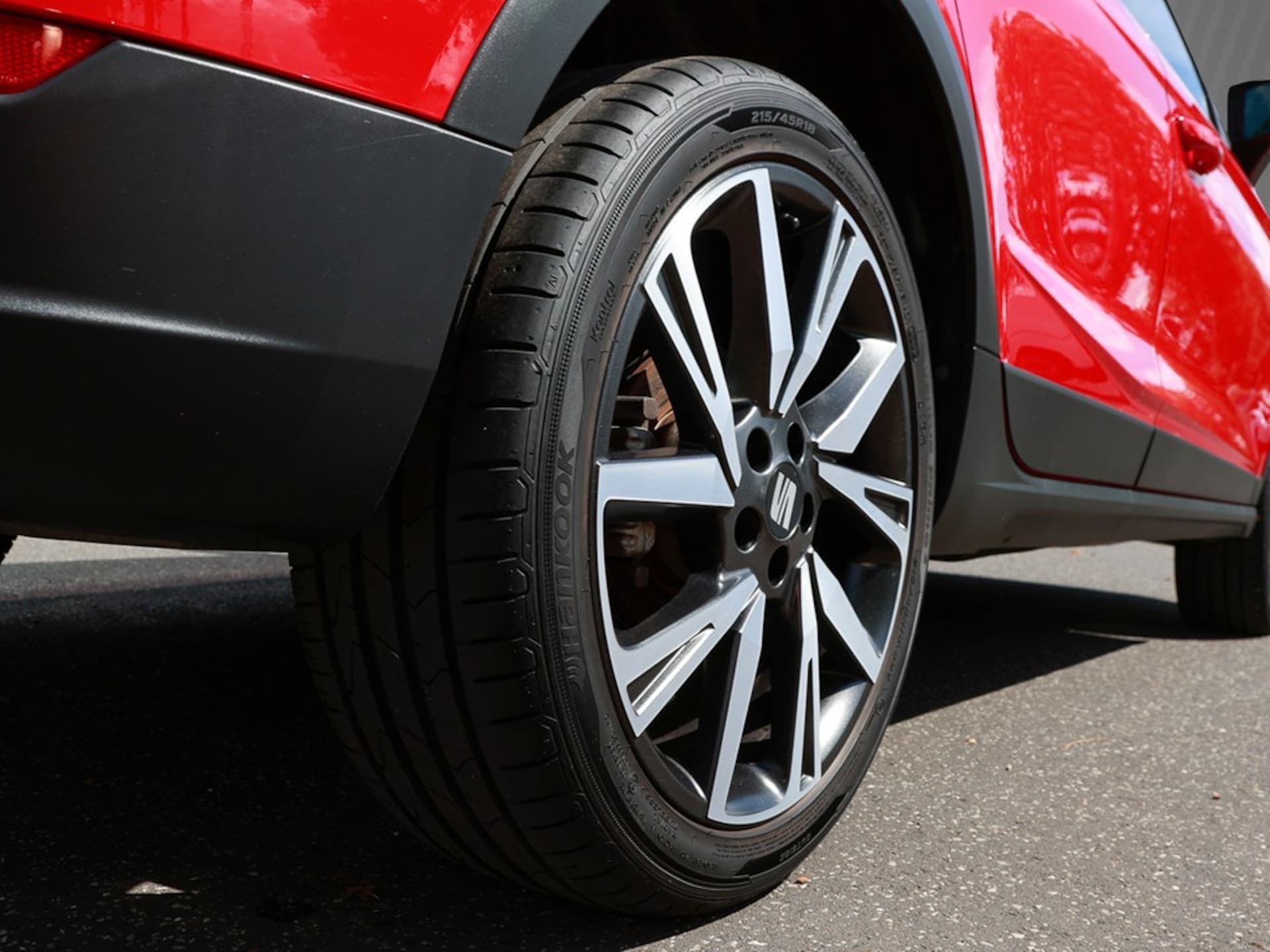 SEAT Arona FR