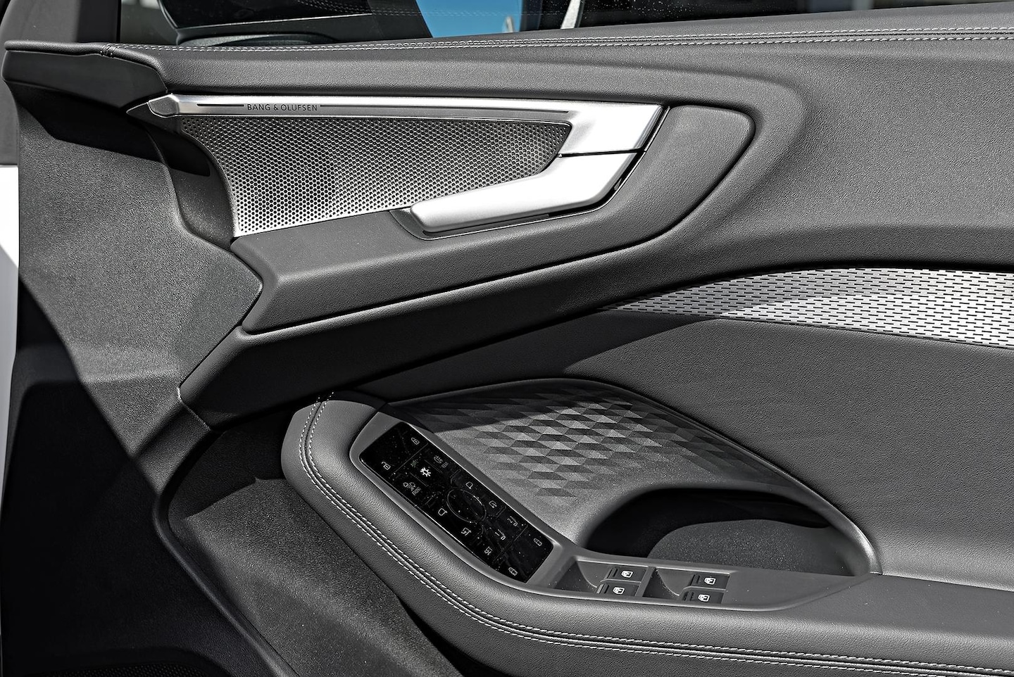 Image about Audi A5 Sedan TFSI e e-hybrid quattro 270 kW S tronic