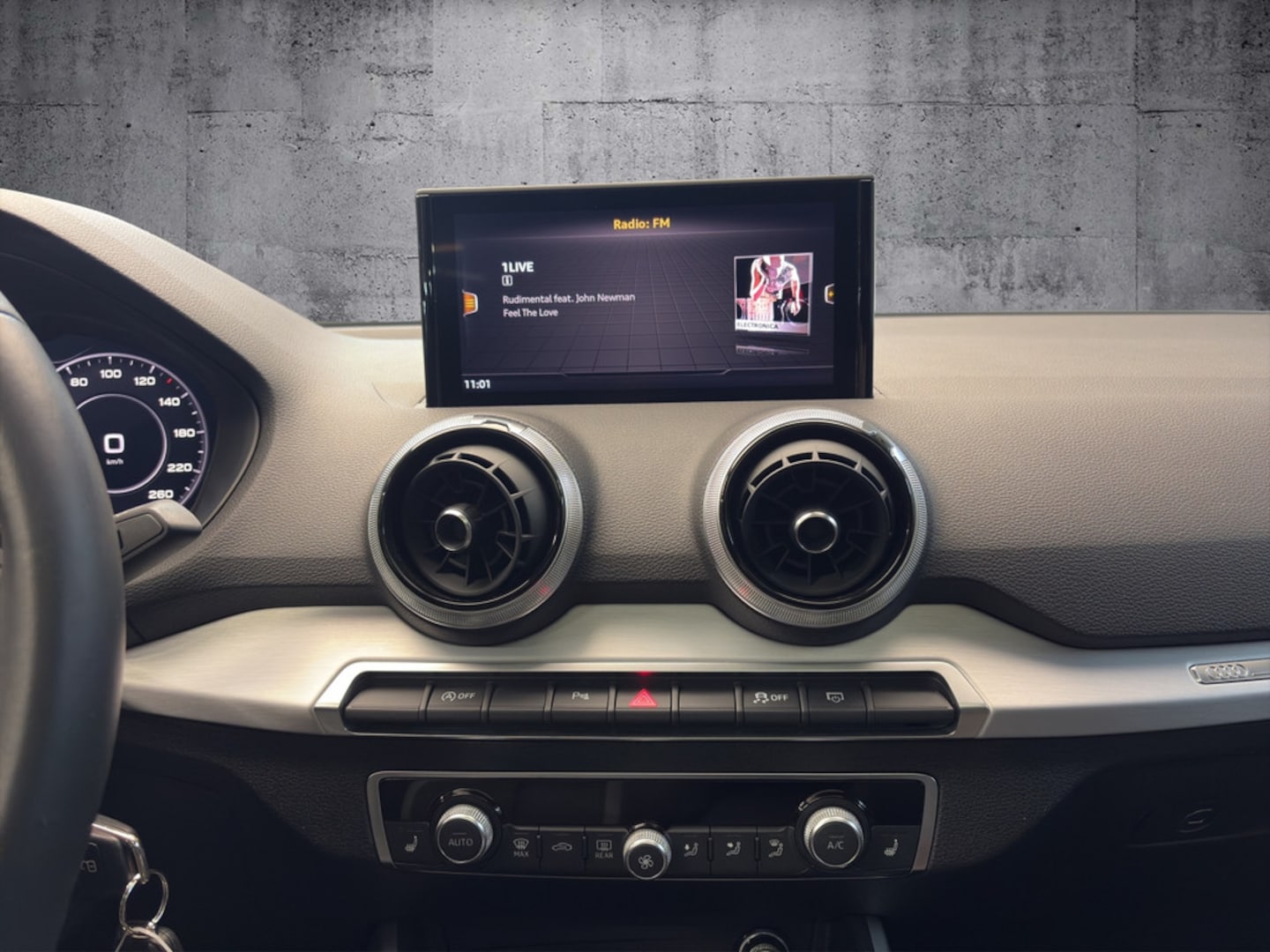 Bild über Audi Q2 advanced 35 TFSI S tronic - für weitere Informationen kontaktieren Sie den Audi Partner