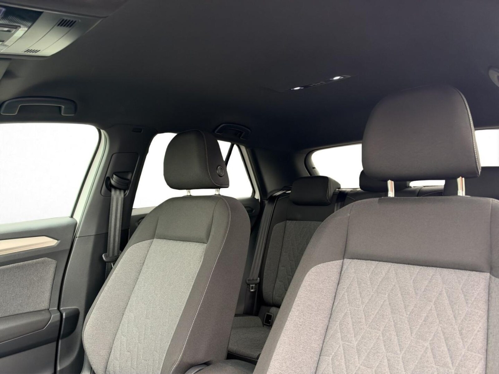 Volkswagen T-Roc – Bild 12