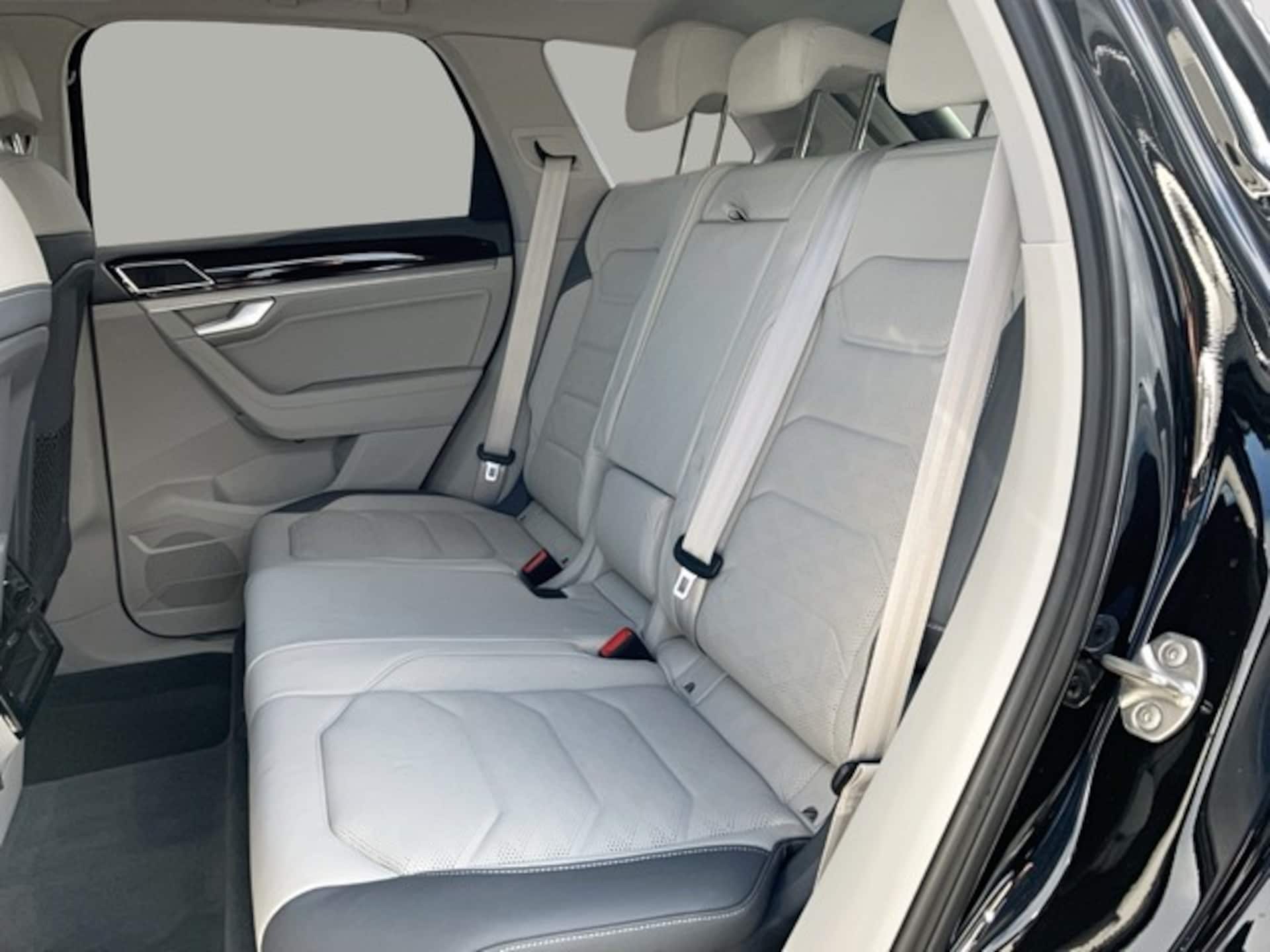 Volkswagen Touareg Elegance