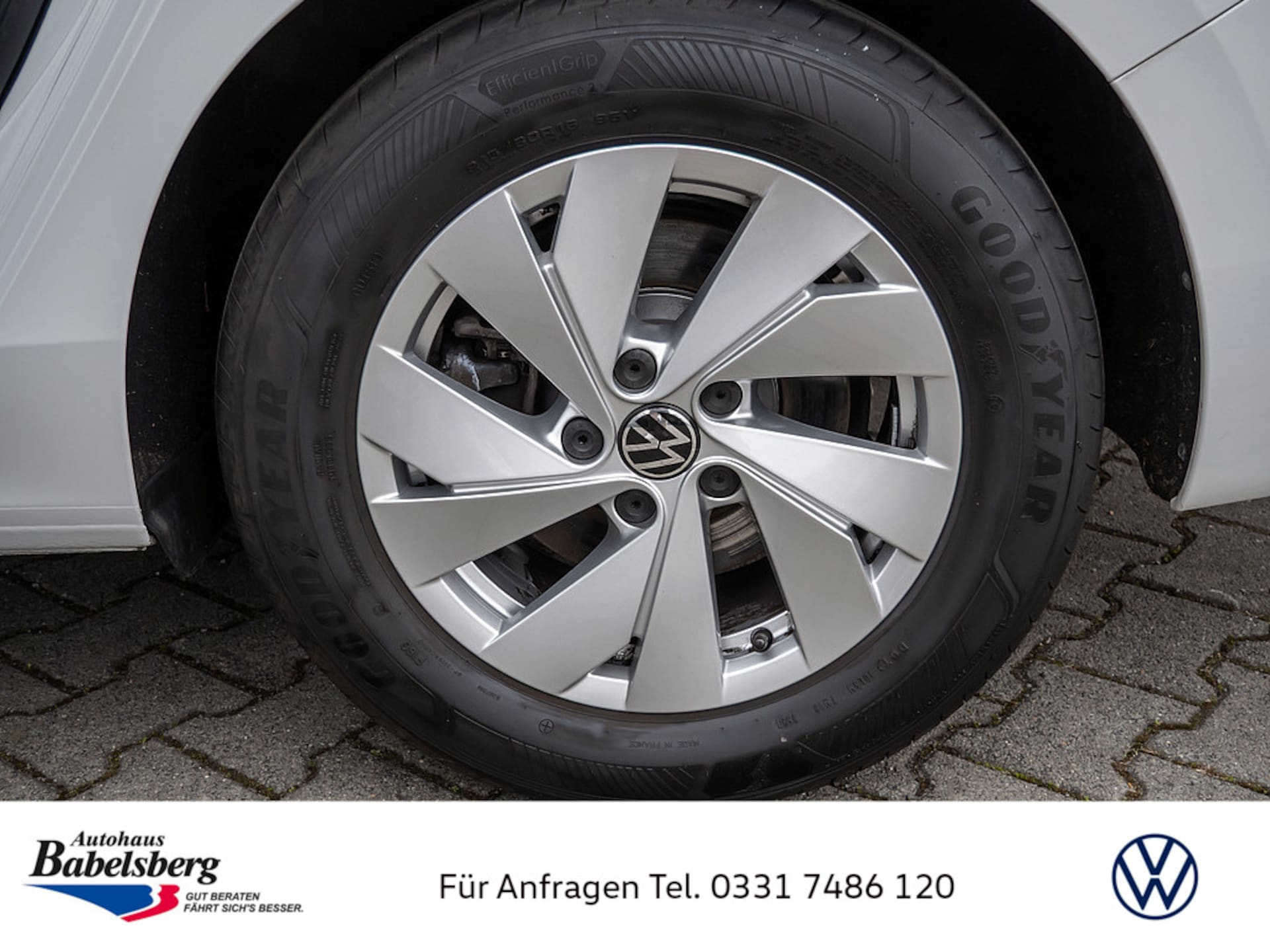 Volkswagen Passat Basis-Modell