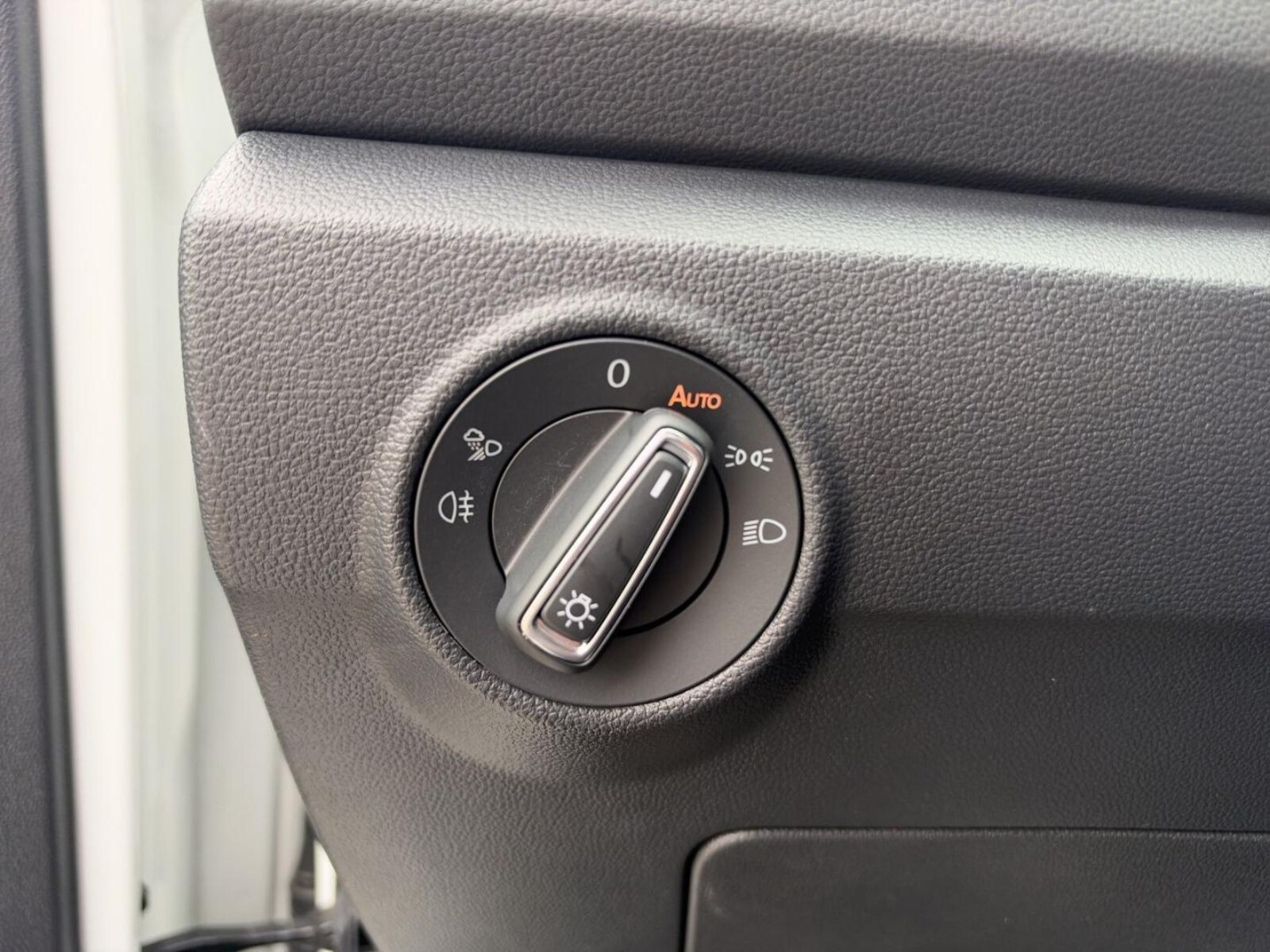 Volkswagen T-Roc – Bild 15