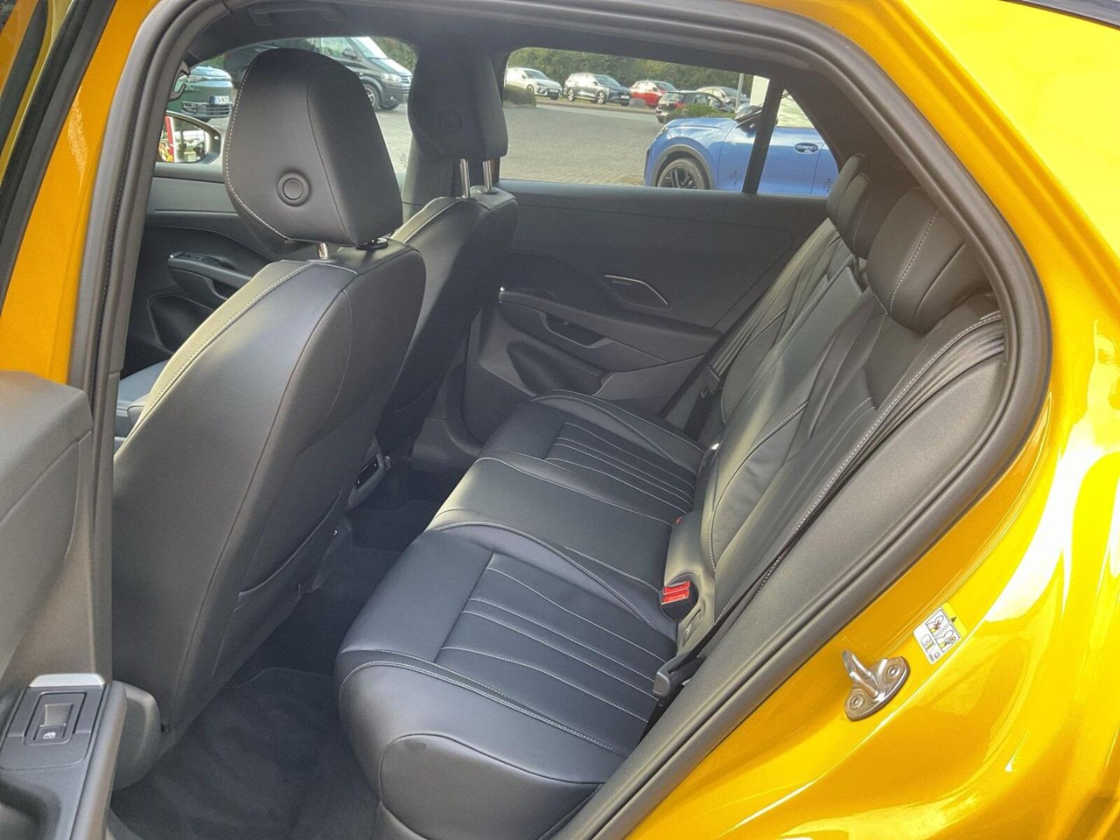 Volkswagen T-Roc – Bild 10
