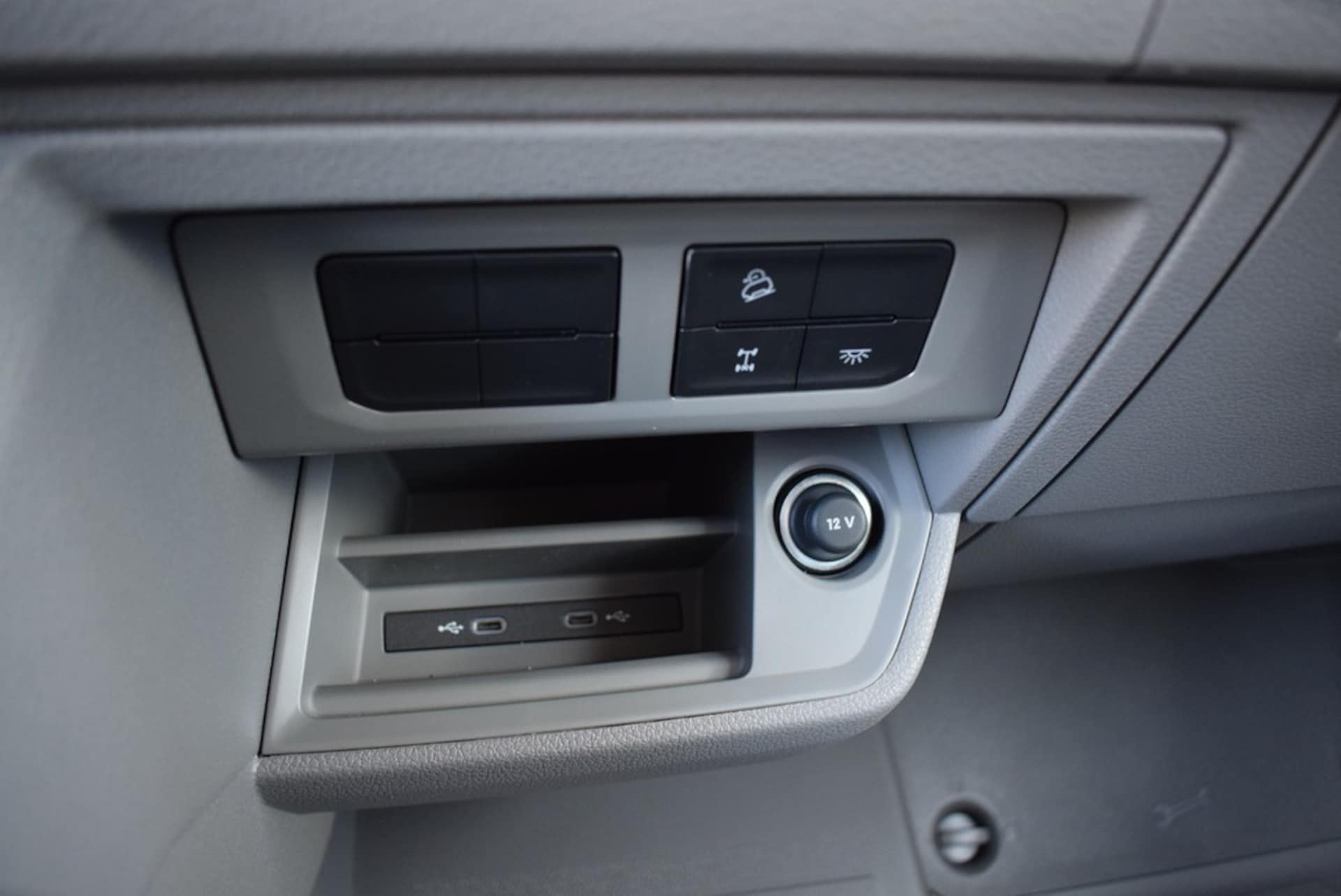 Volkswagen Crafter Kasten mittlerer Radstand