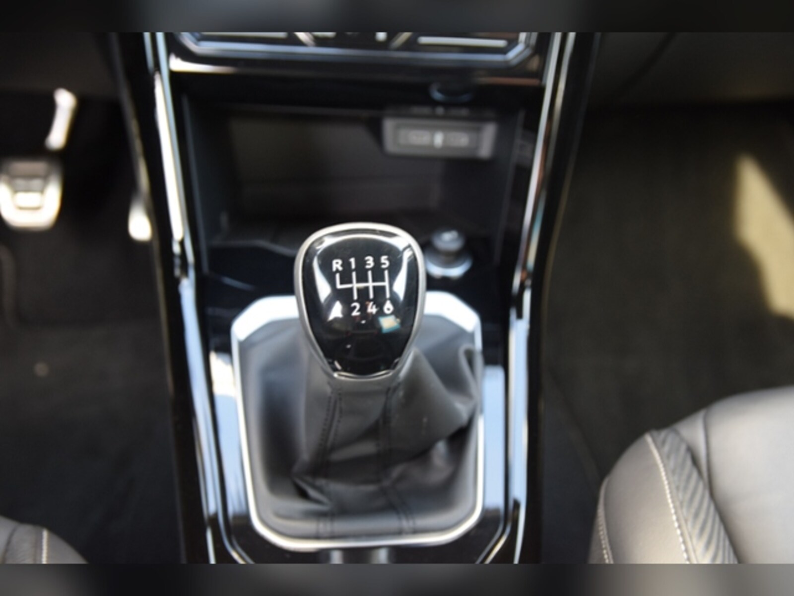 Volkswagen T-Roc – Bild 15