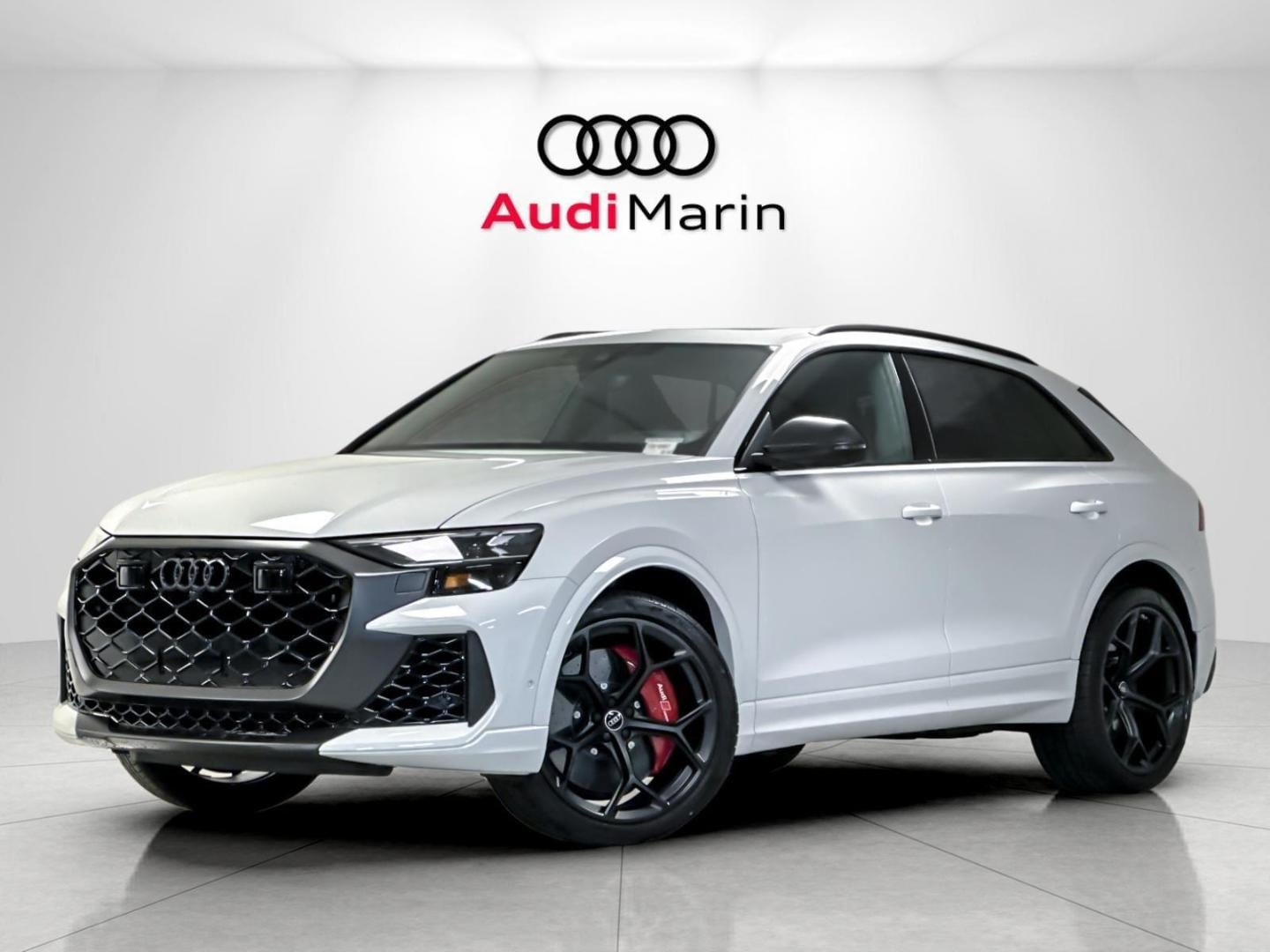 2026 Audi RS Q8 -'s photo