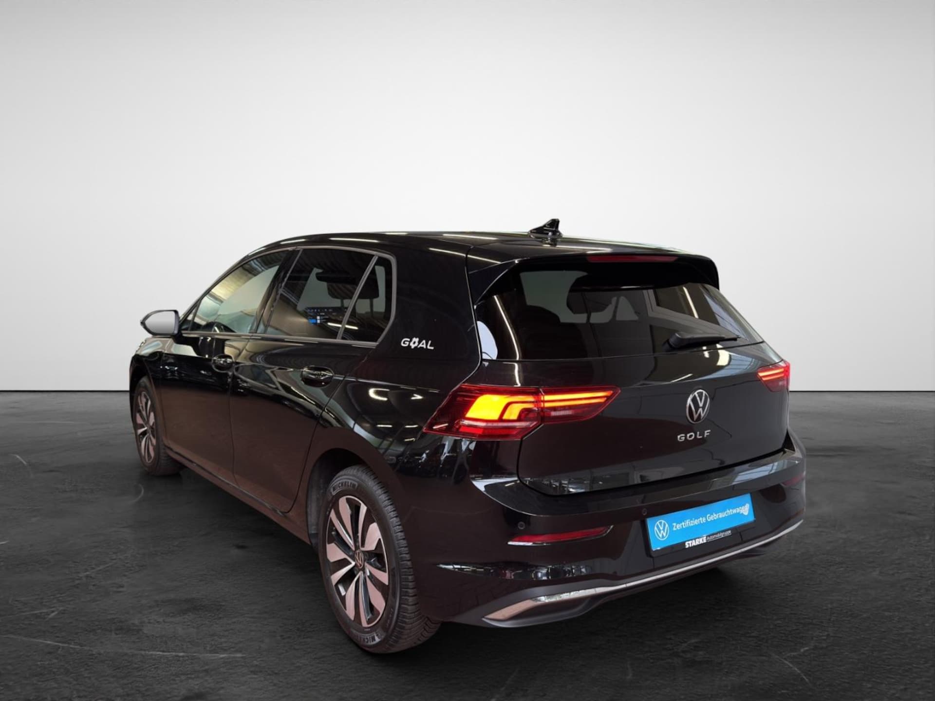 Volkswagen Golf Life