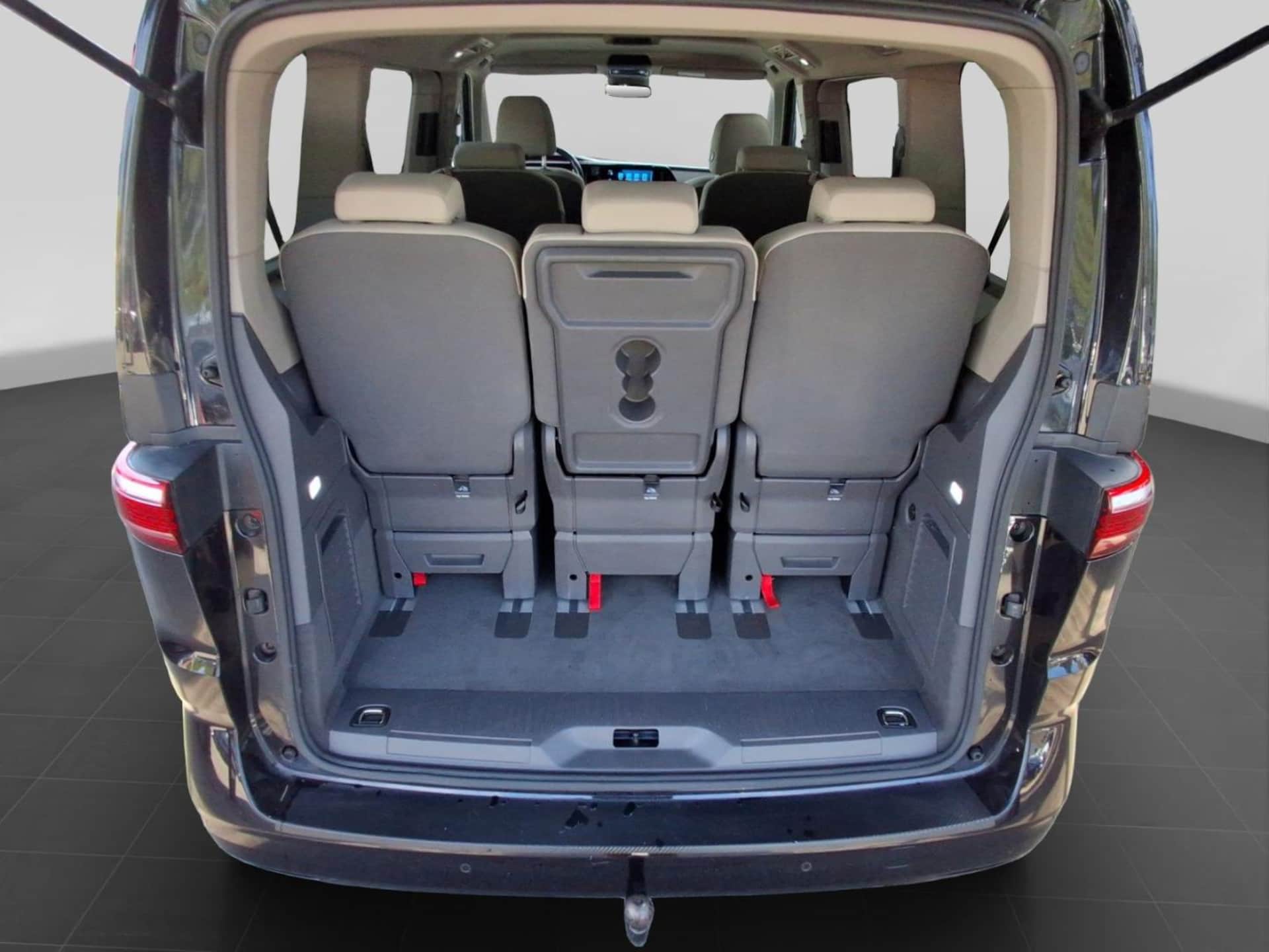 Volkswagen Multivan Basis-Modell
