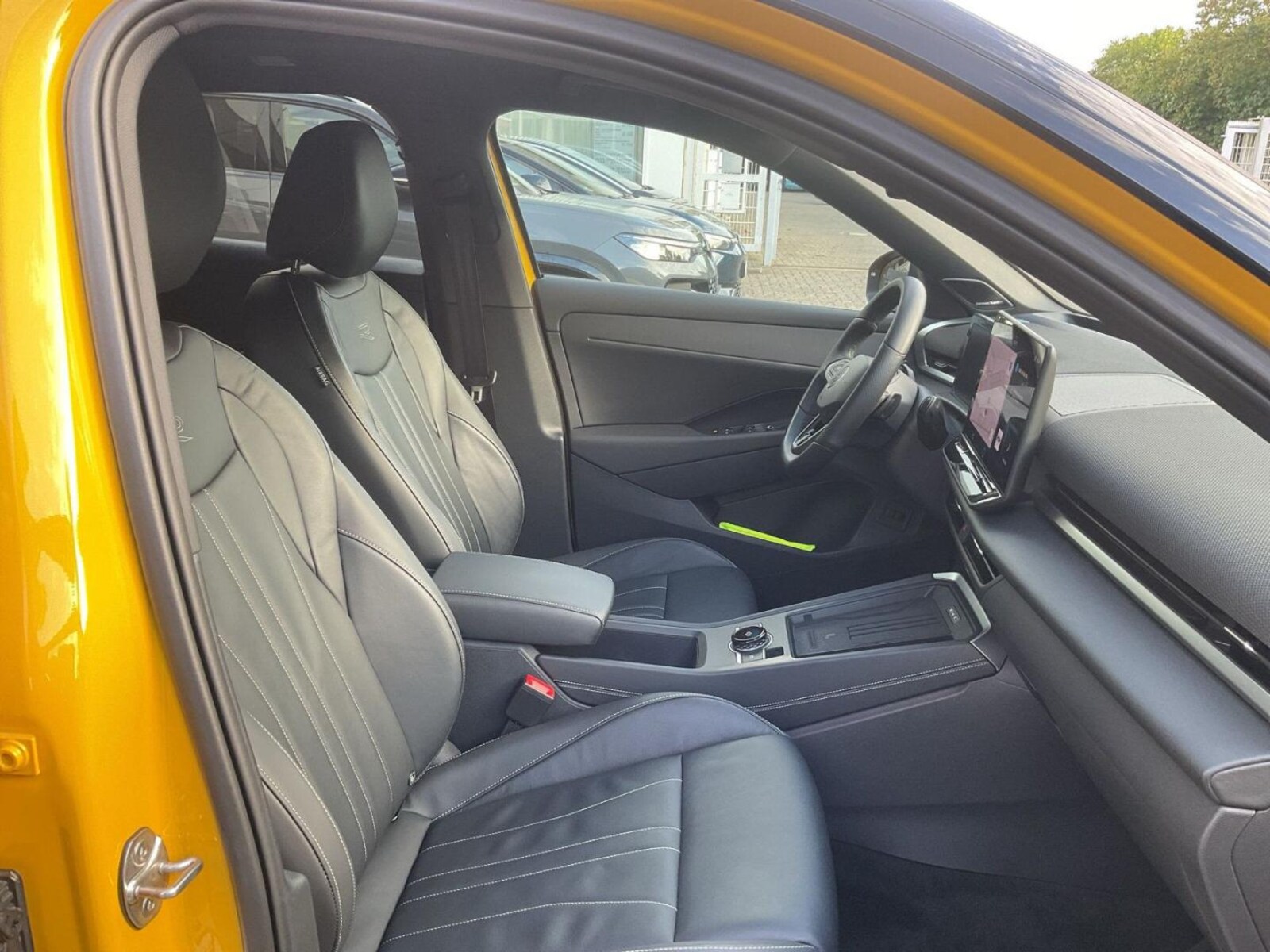 Volkswagen T-Roc – Bild 11