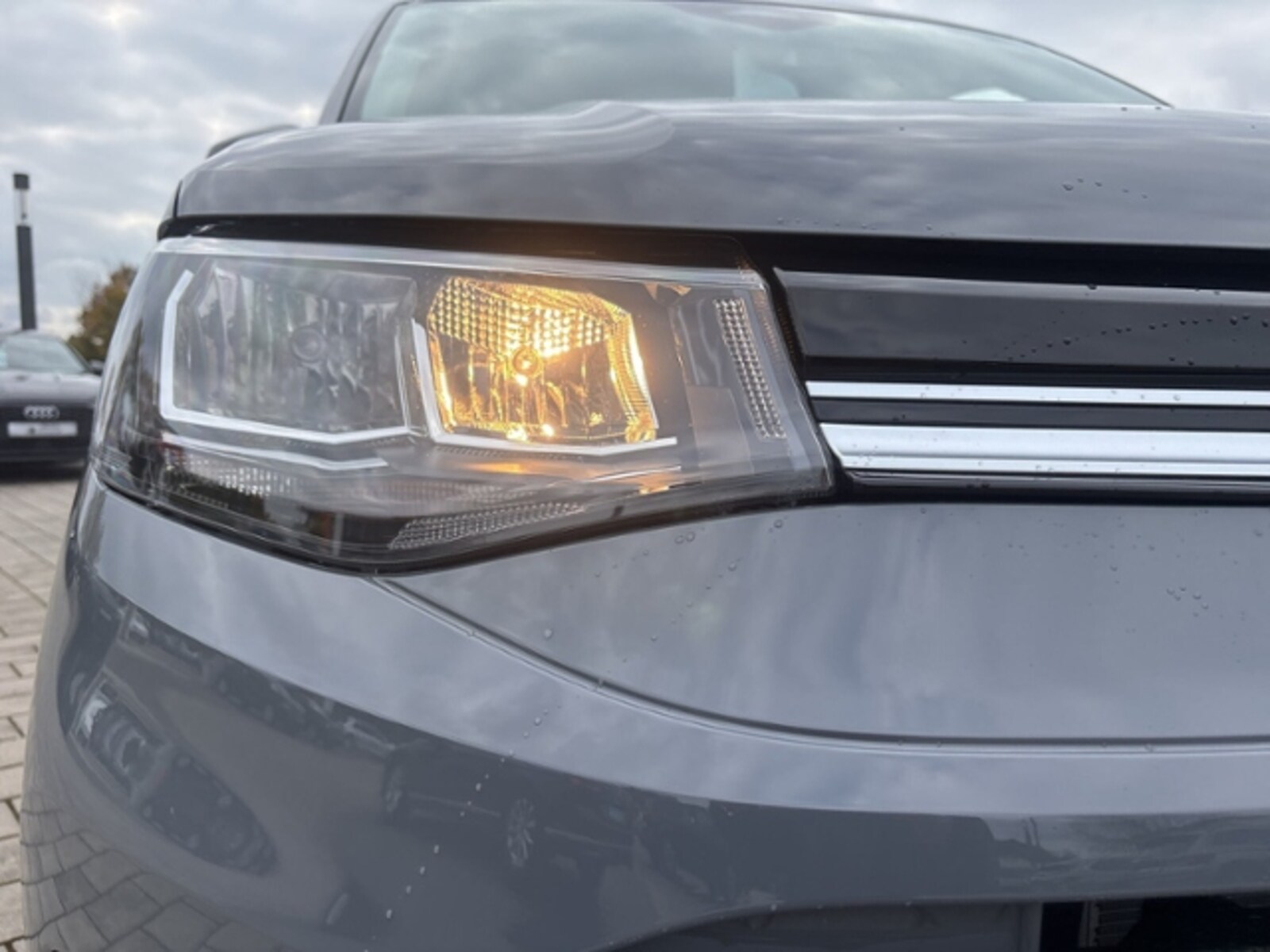 Volkswagen Caddy – Bild 9