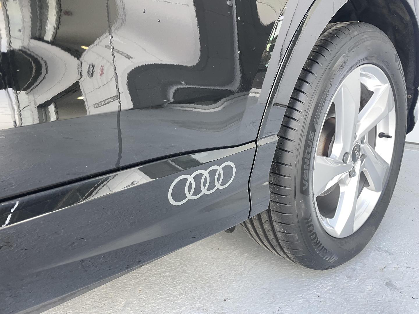 Image about Audi Q3 Design Luxe 35 TDI 110 kW (150 ch) S tronic