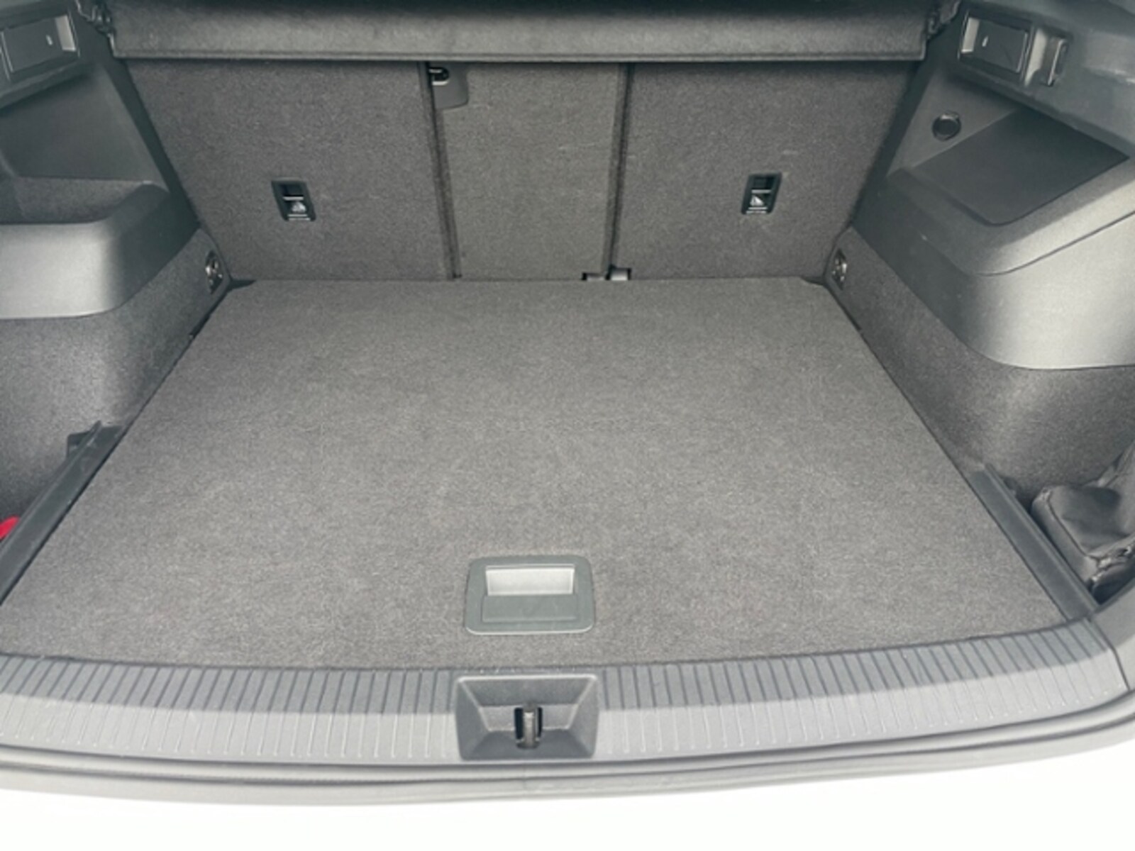 Volkswagen Tiguan – Bild 9