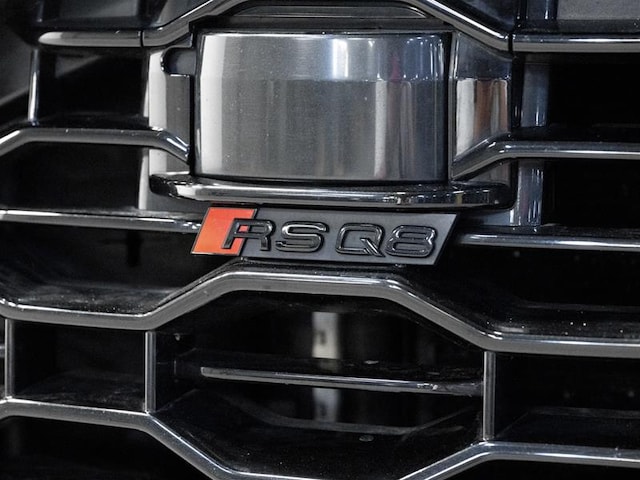 2023 Audi RS Q8