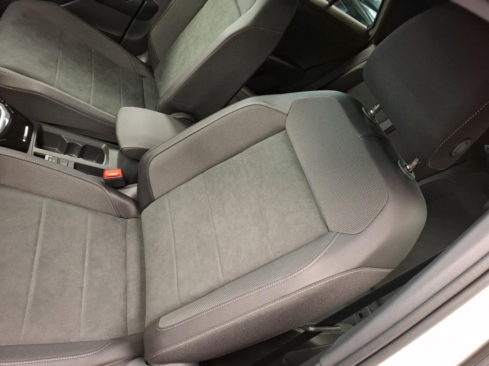 Volkswagen T-Roc – Bild 17
