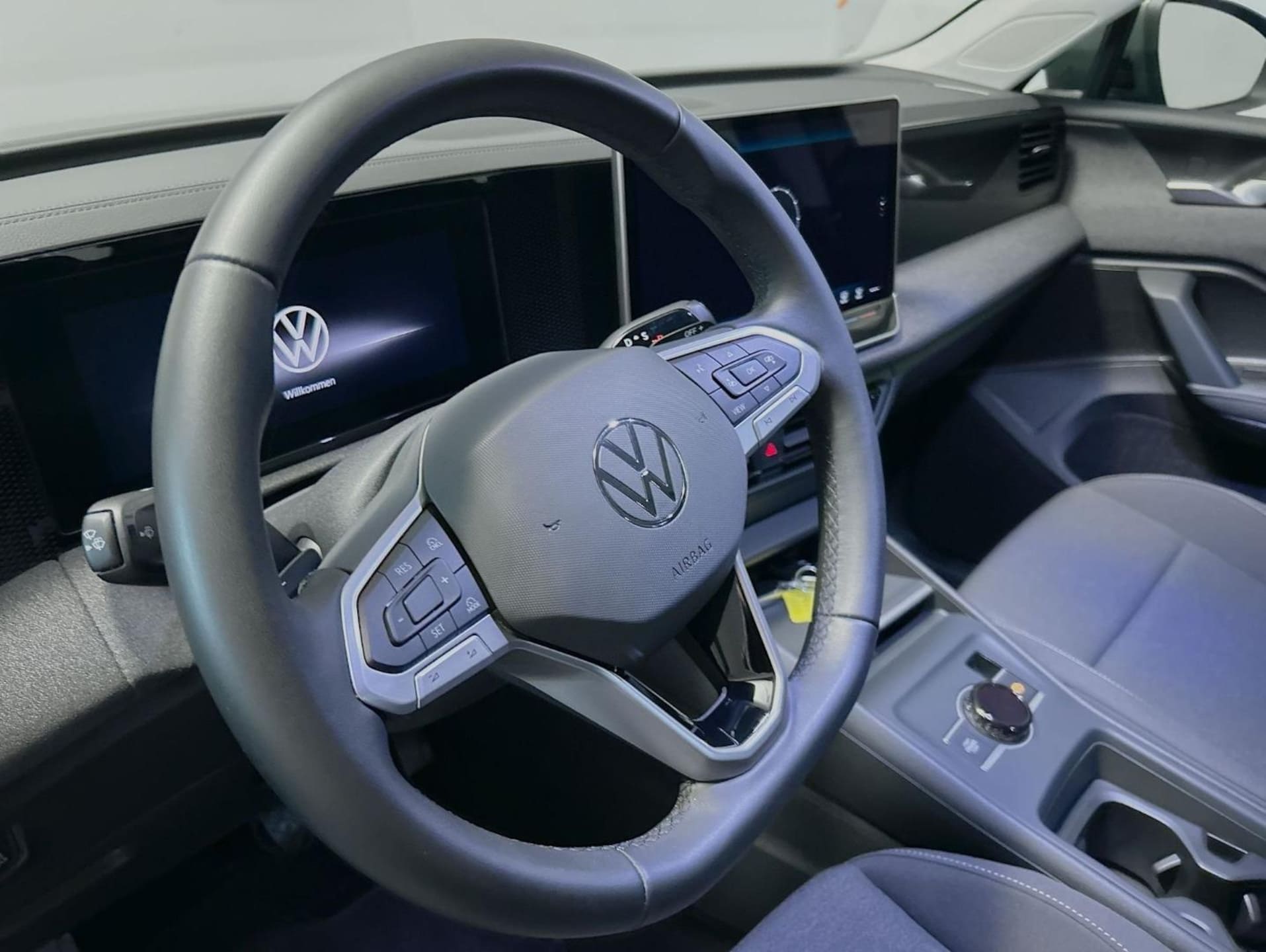 Volkswagen Tiguan Basis-Modell