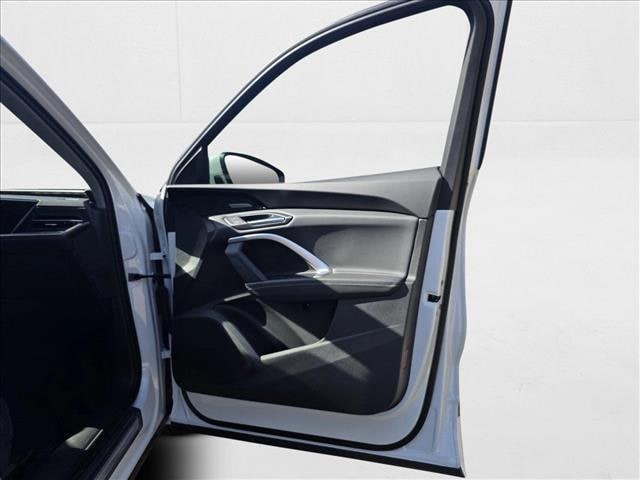 2025 Audi Q5 Premium Plus - Photo 11