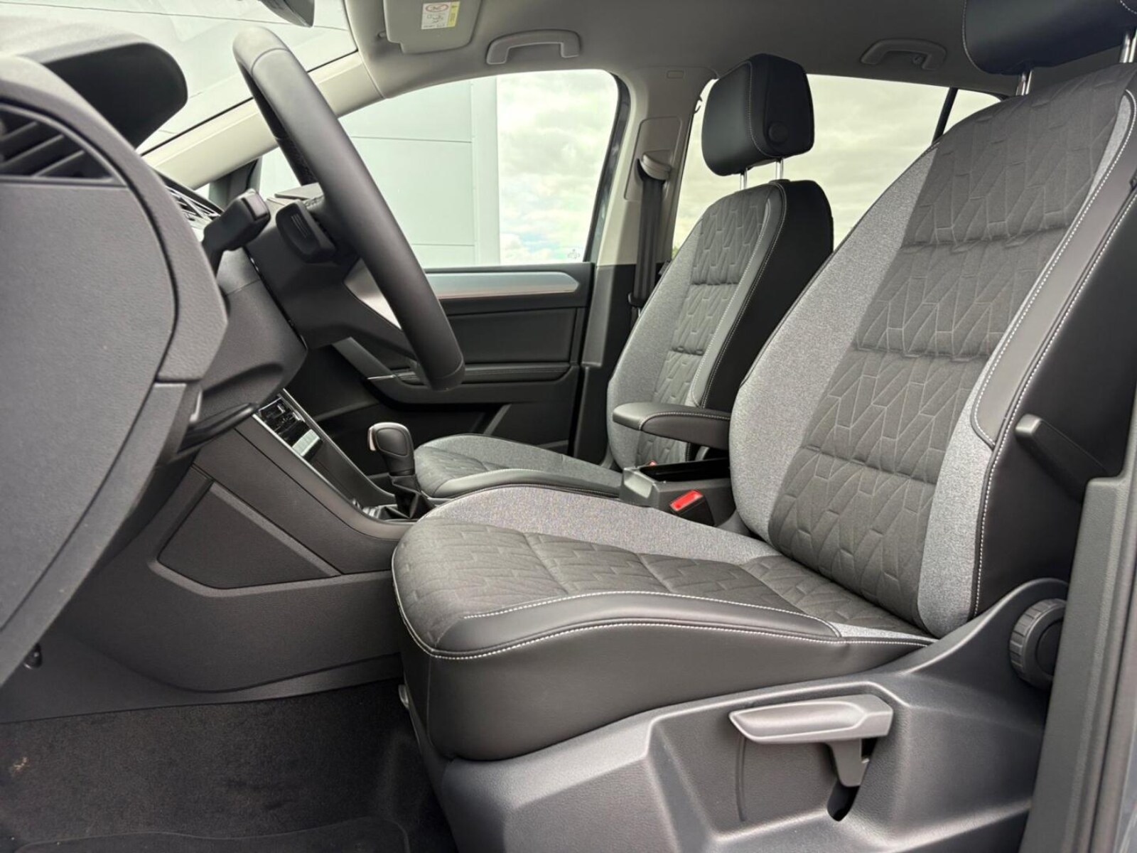 Volkswagen Touran – Bild 22