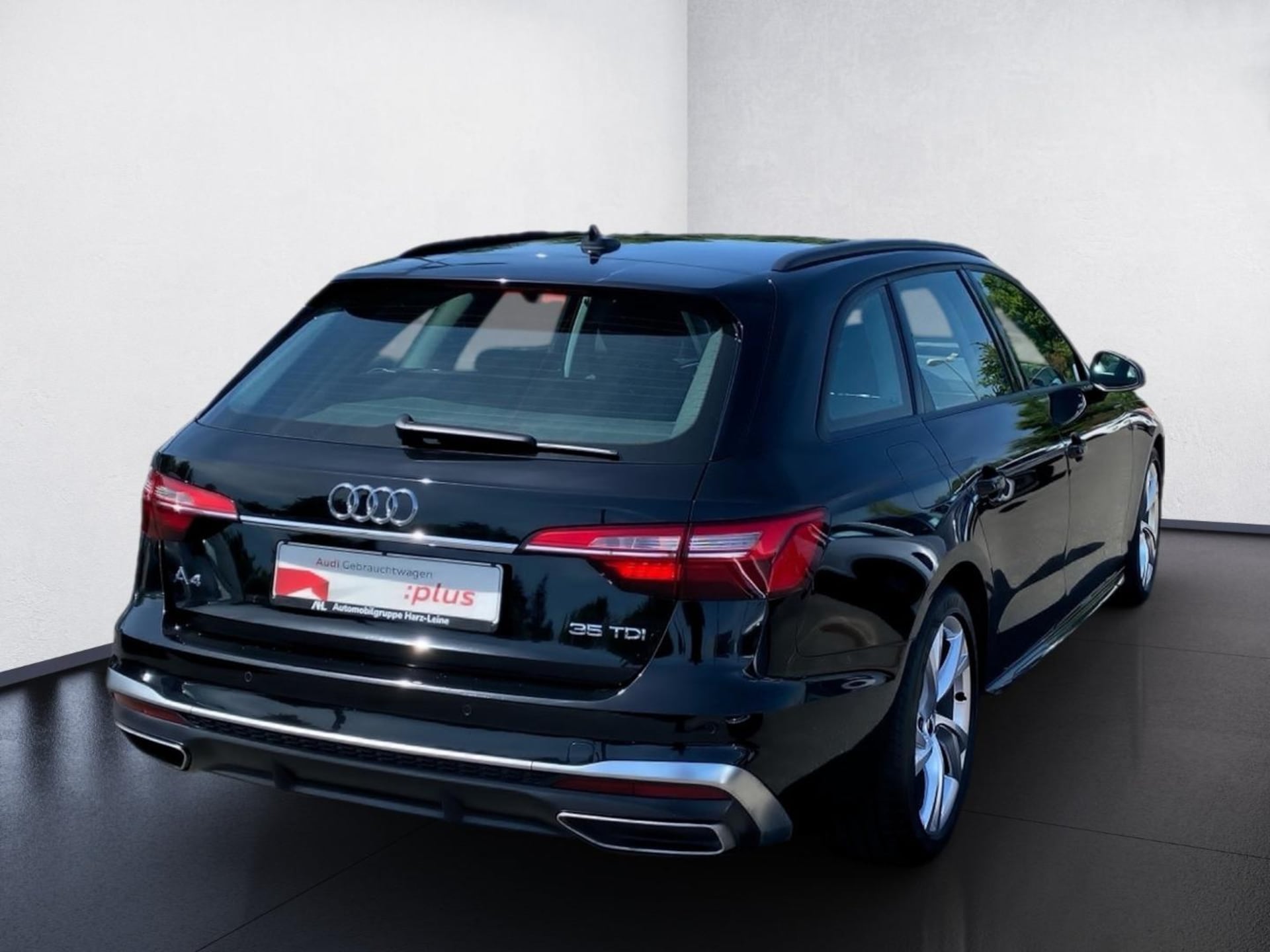 Audi A4 Avant S line