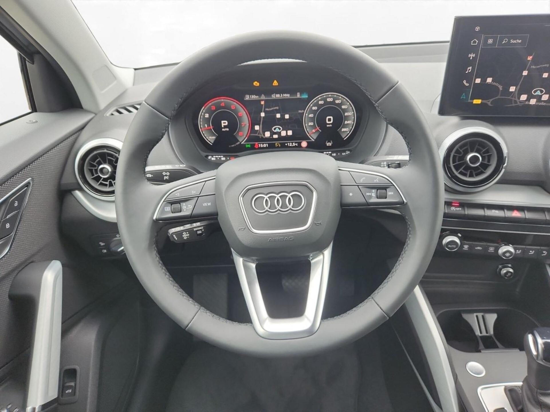 Audi Q2 S line
