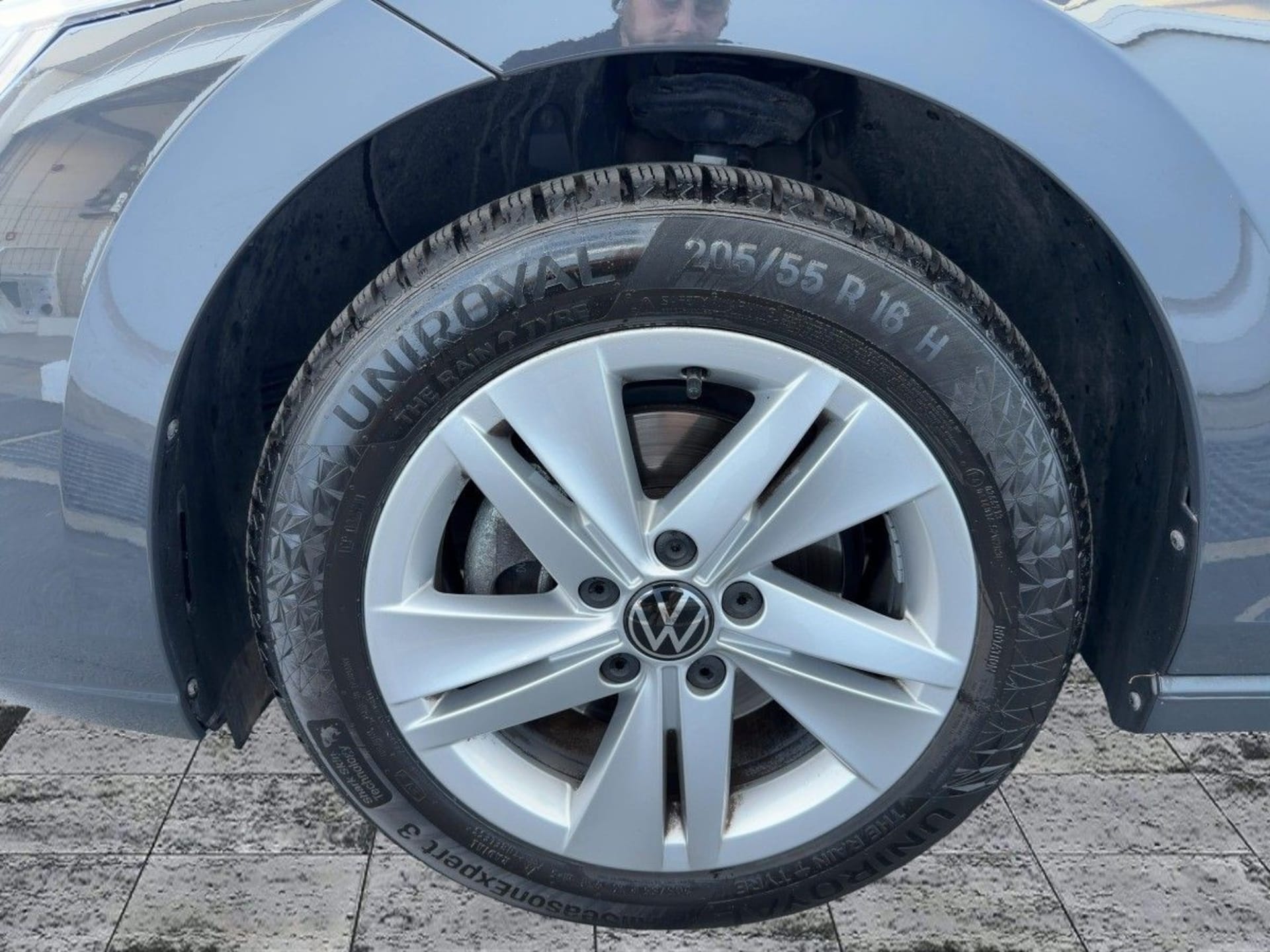 Volkswagen Golf Variant Life