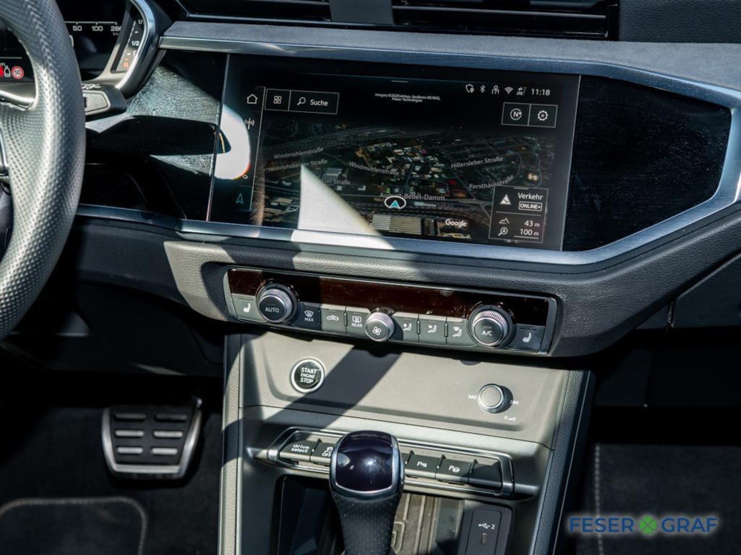 Bild über Audi Q3 S line 35 TFSI S tronic - für weitere Informationen kontaktieren Sie den Audi Partner