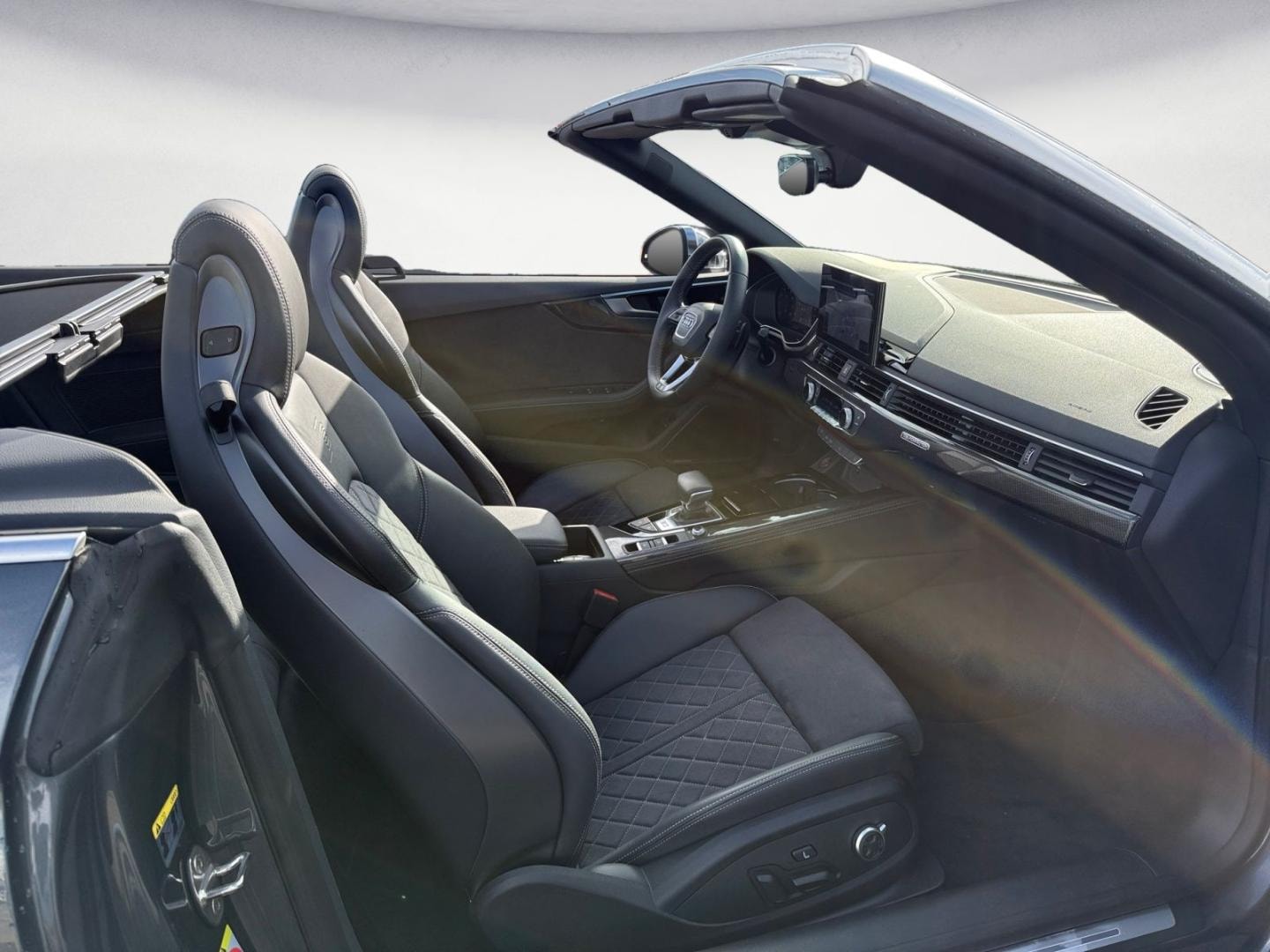 Bild über Audi S5 Cabriolet TFSI quattro tiptronic - für weitere Informationen kontaktieren Sie den Audi Partner