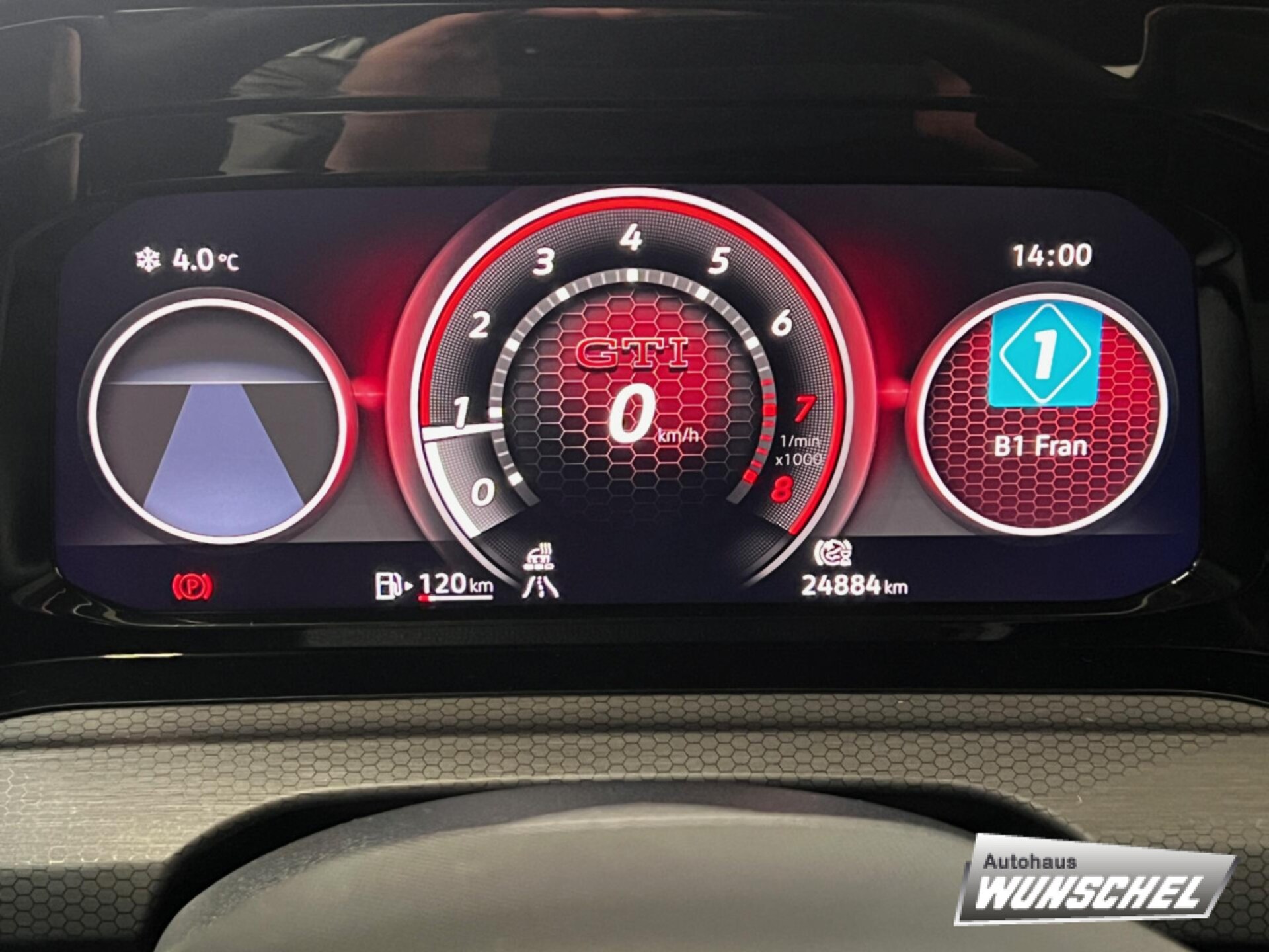 Volkswagen Golf GTI