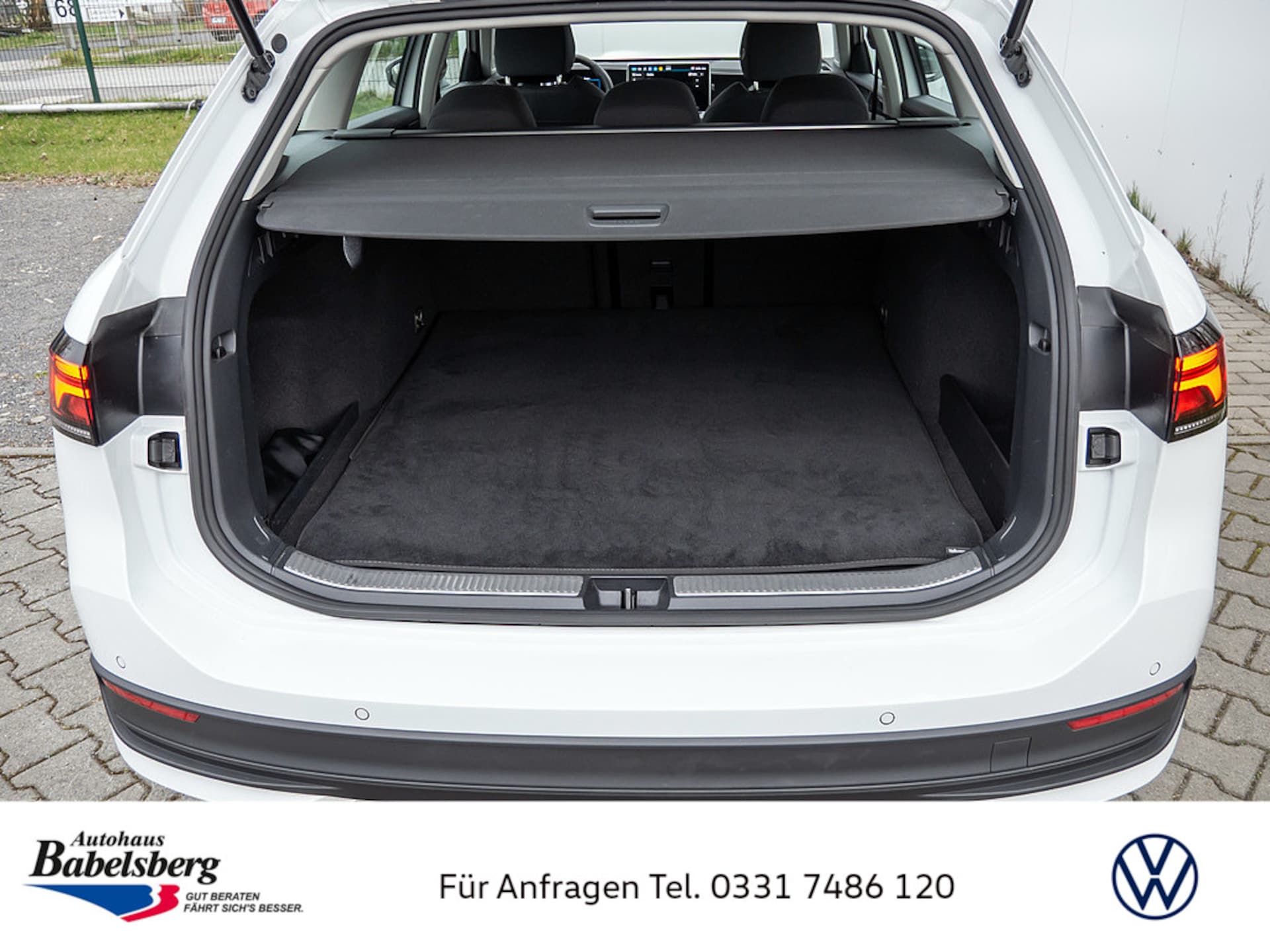 Volkswagen Passat Basis-Modell