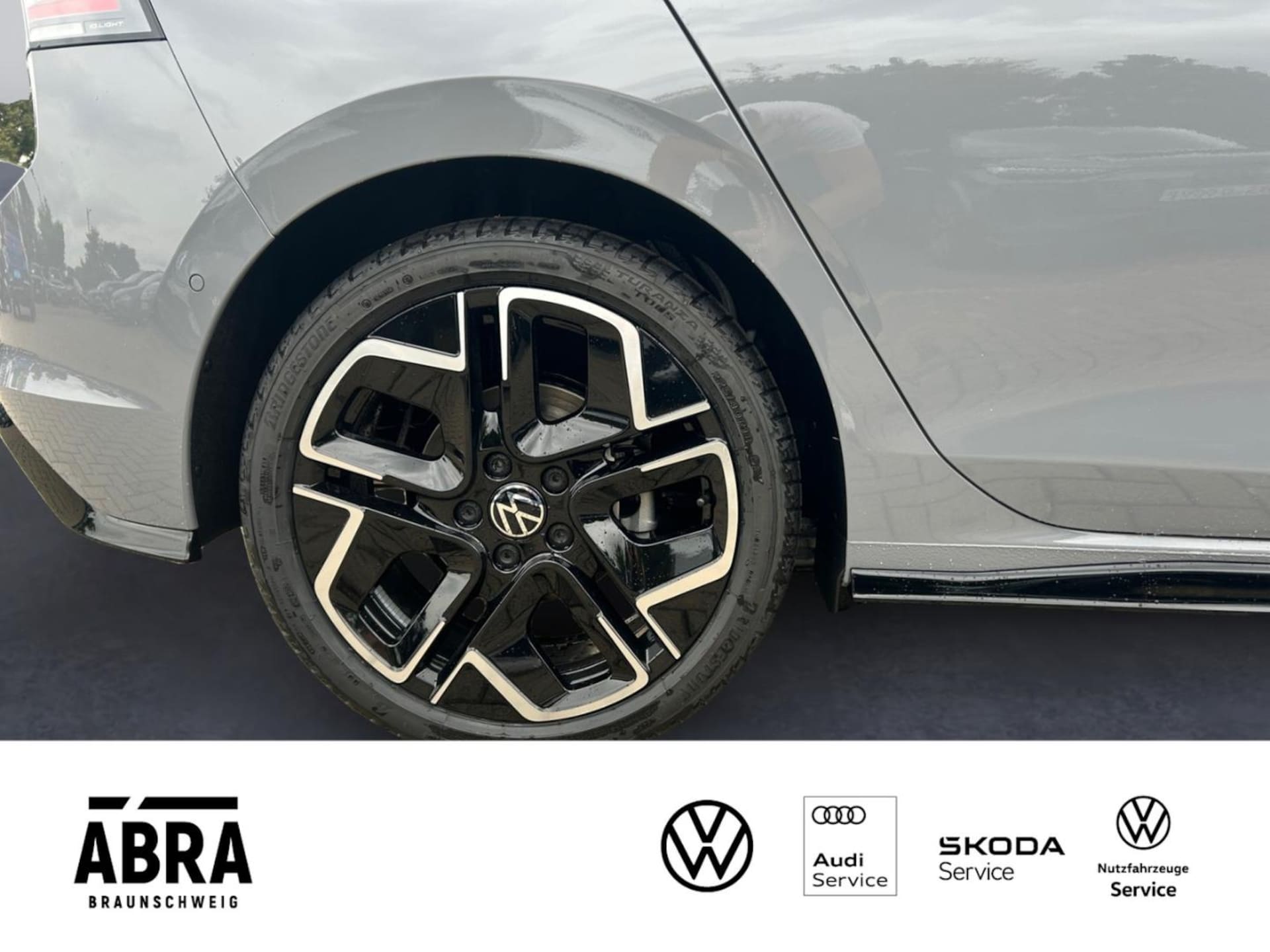 Volkswagen Golf R-Line