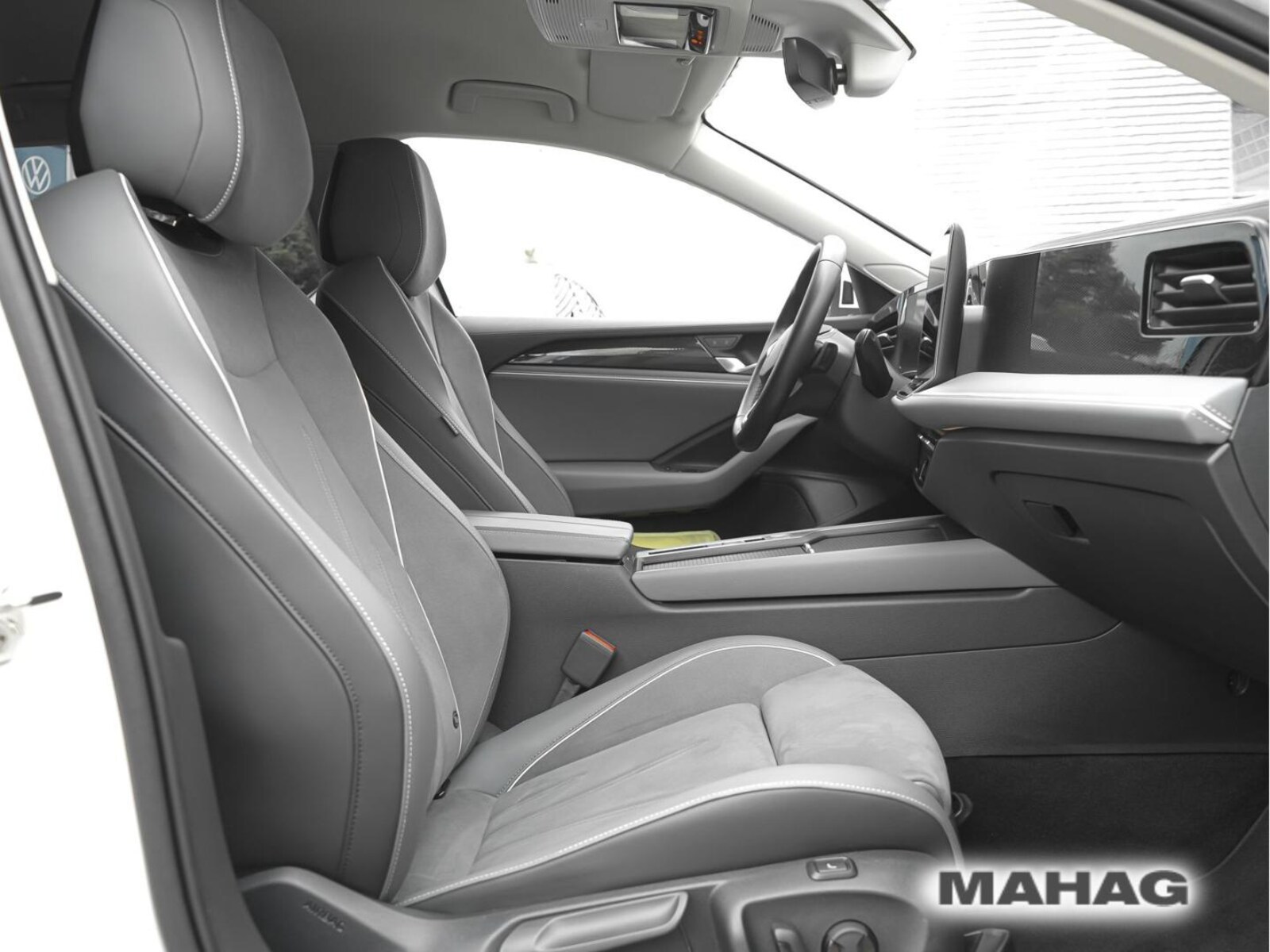 Volkswagen Passat – Bild 14