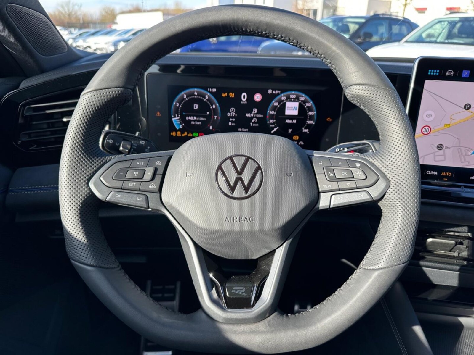 Volkswagen Tiguan – Bild 12