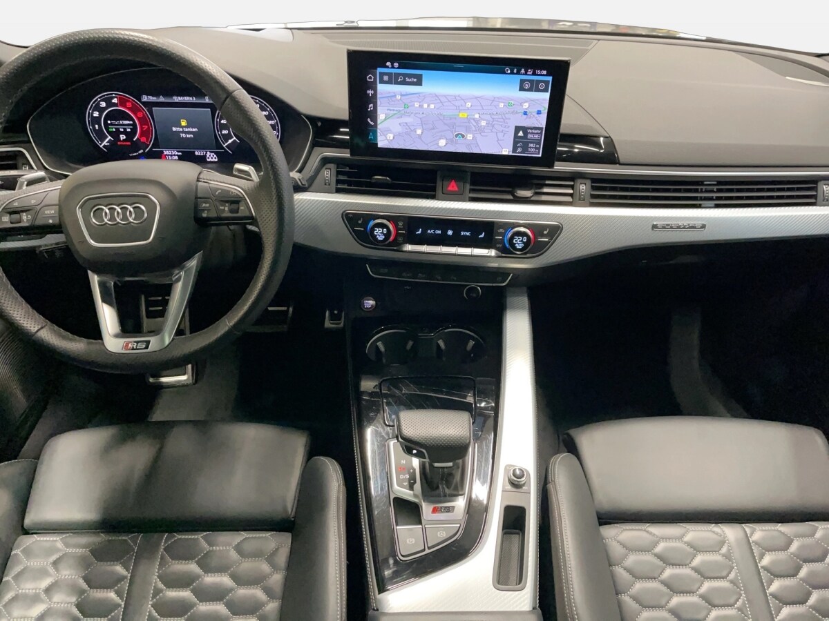 Image about Audi RS 4 Avant TFSI quattro tiptronic