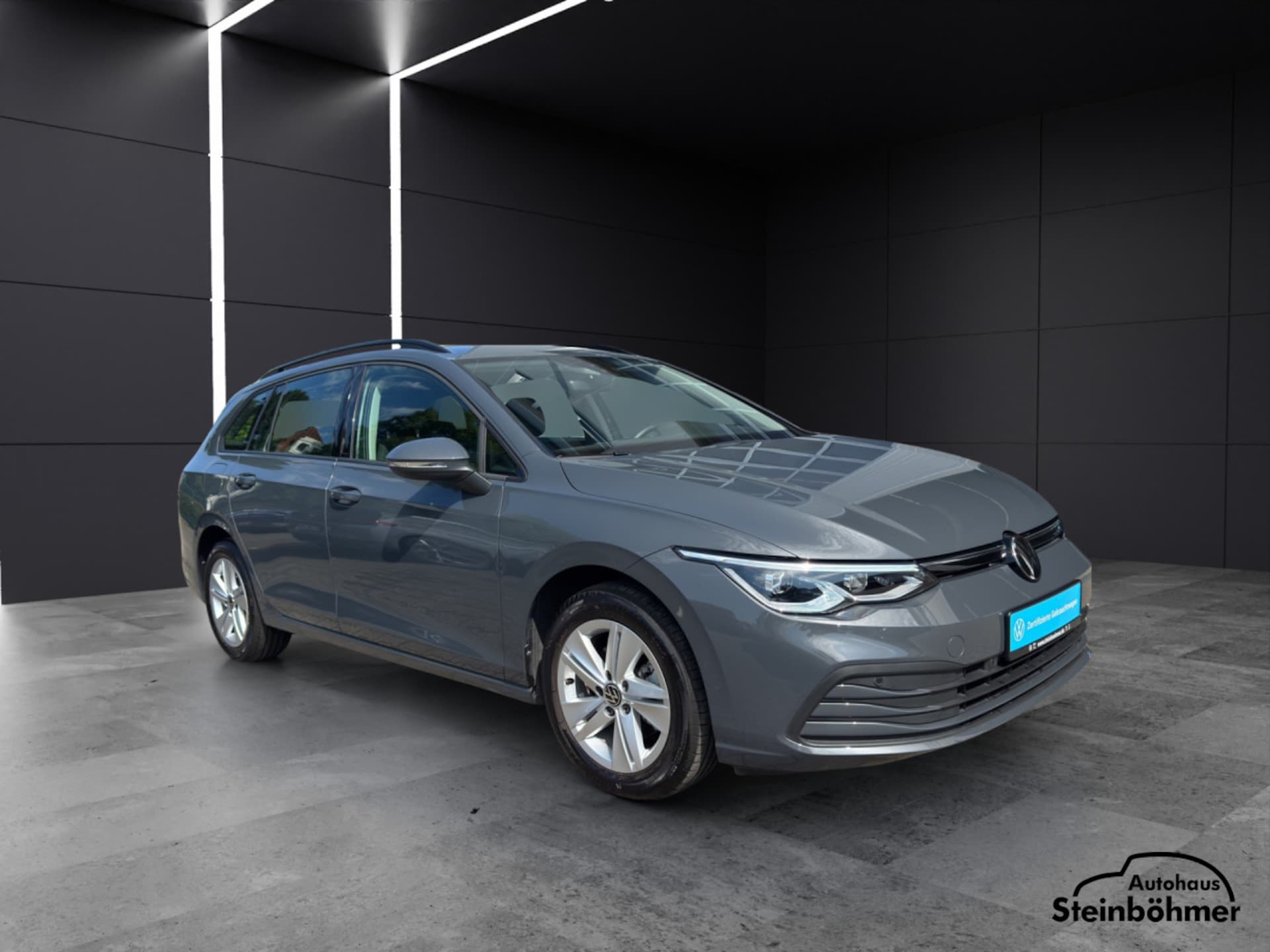 Volkswagen Golf Variant Life