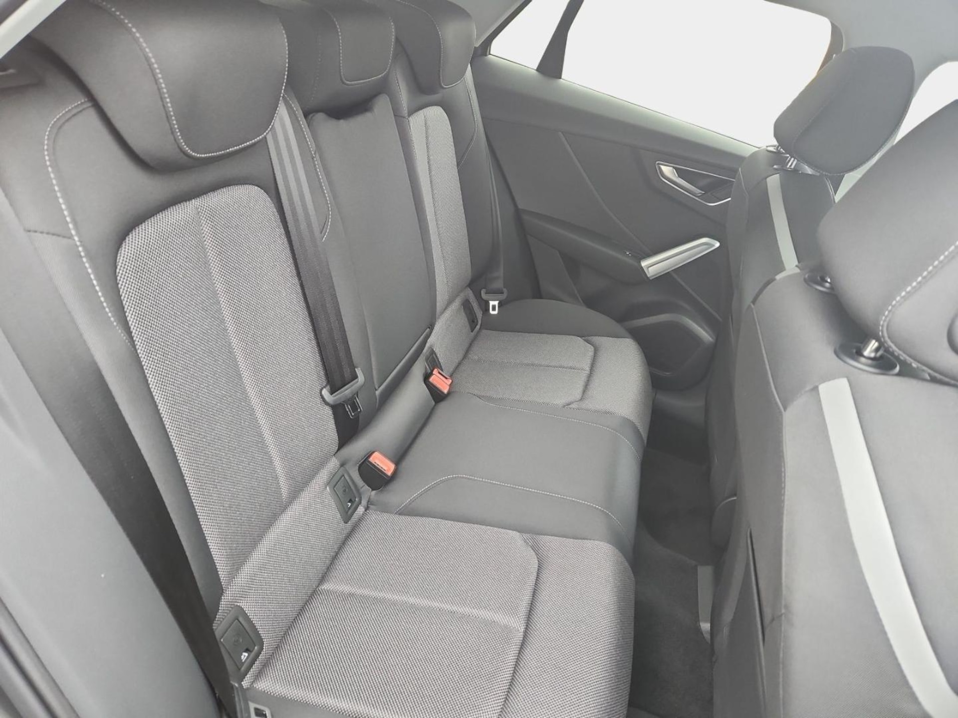 Audi Q2 S line