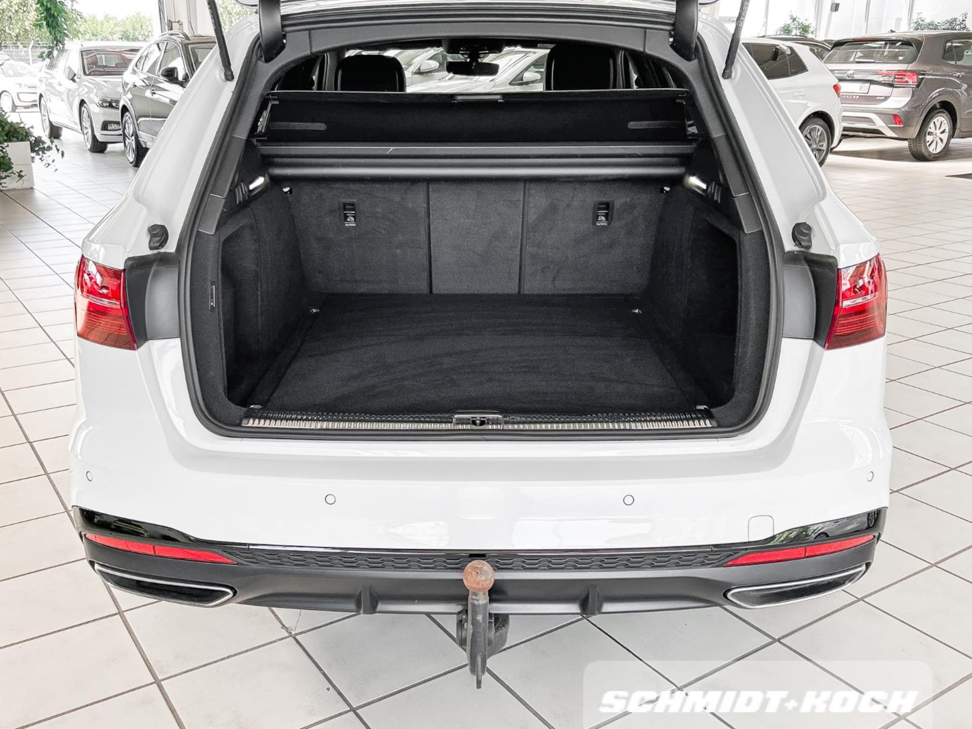 Audi A4 Avant S line