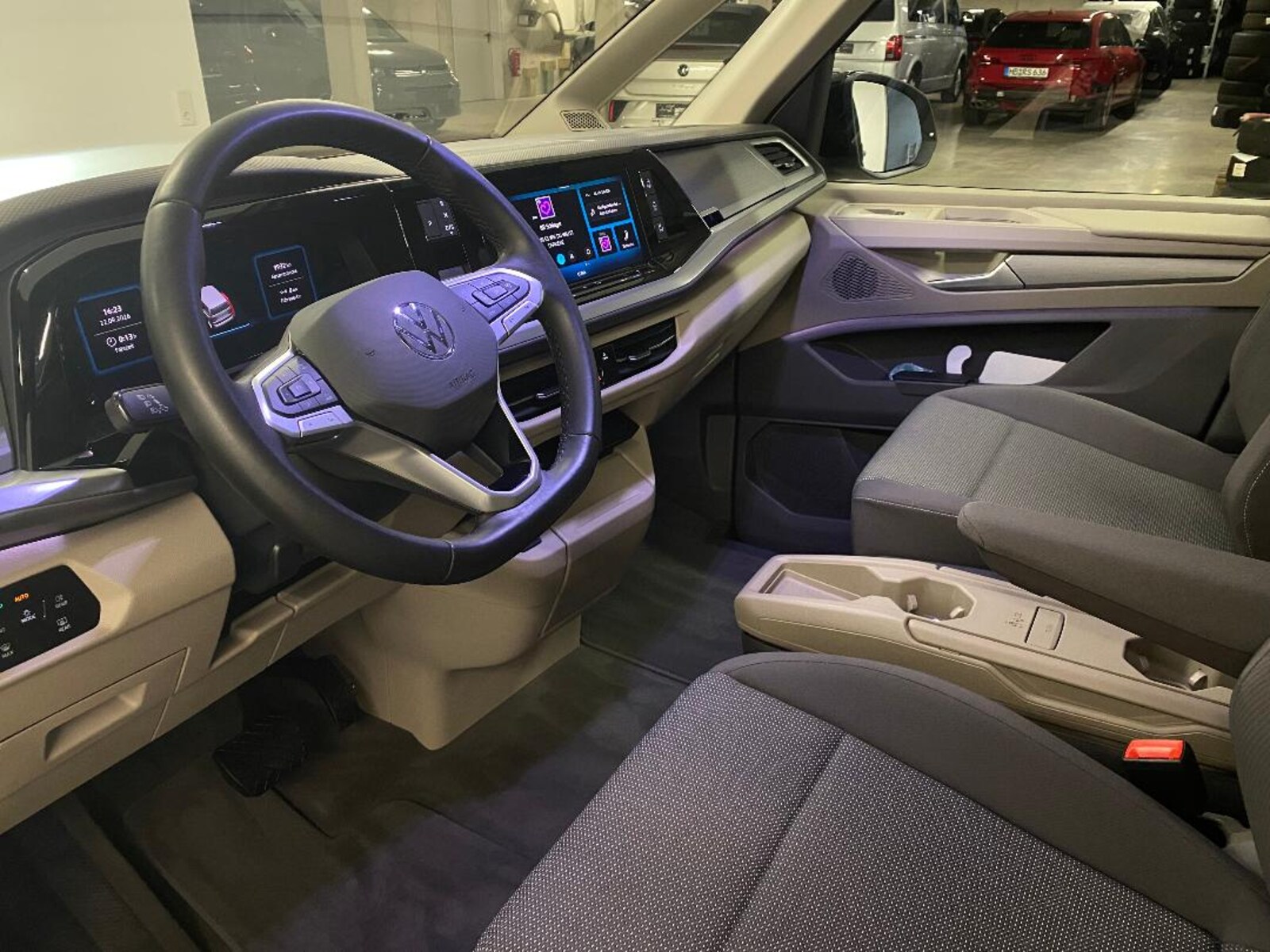 Volkswagen Multivan – Bild 7