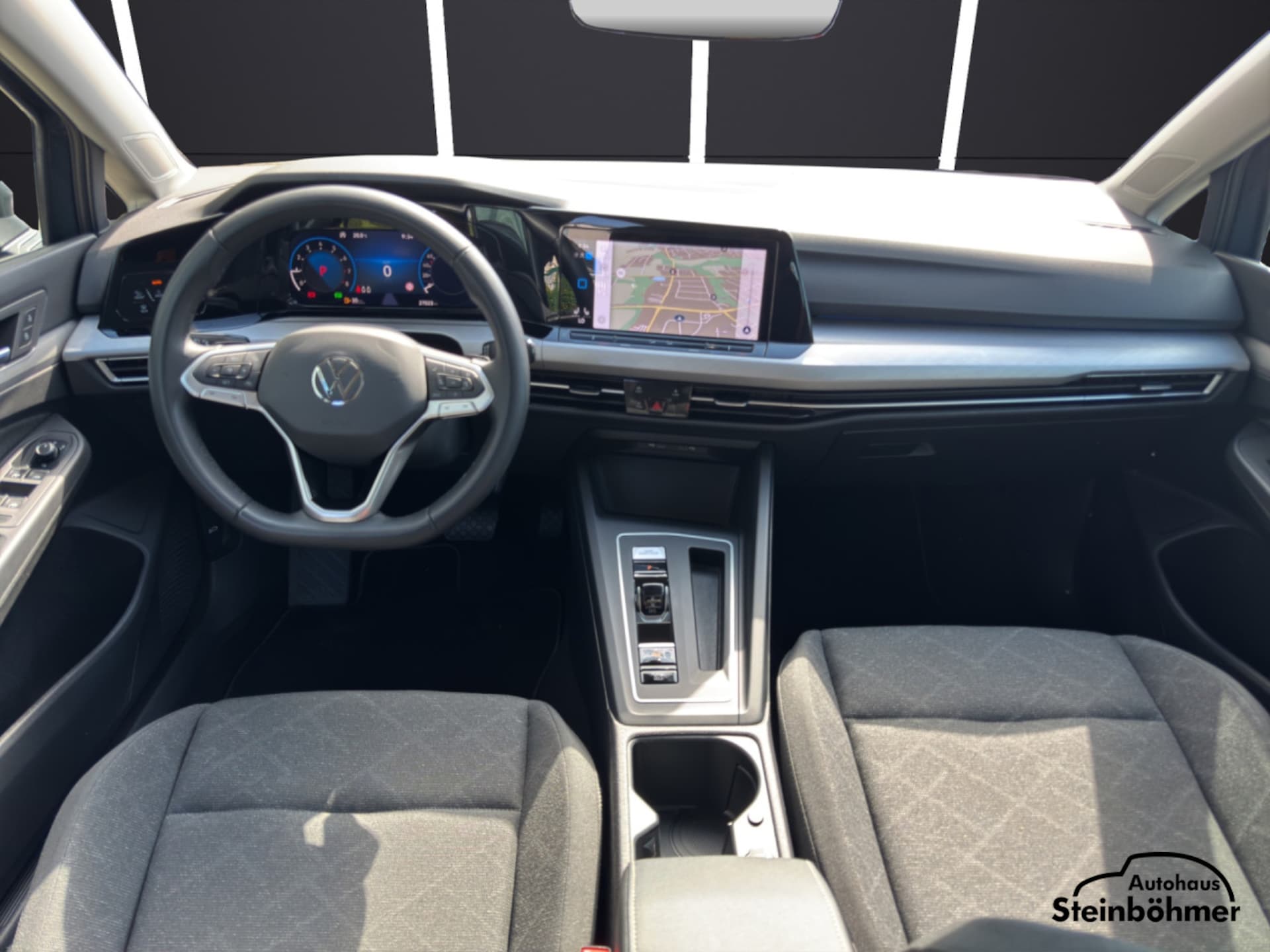 Volkswagen Golf Variant Life