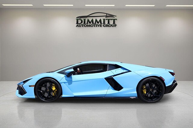 2025 Lamborghini Revuelto