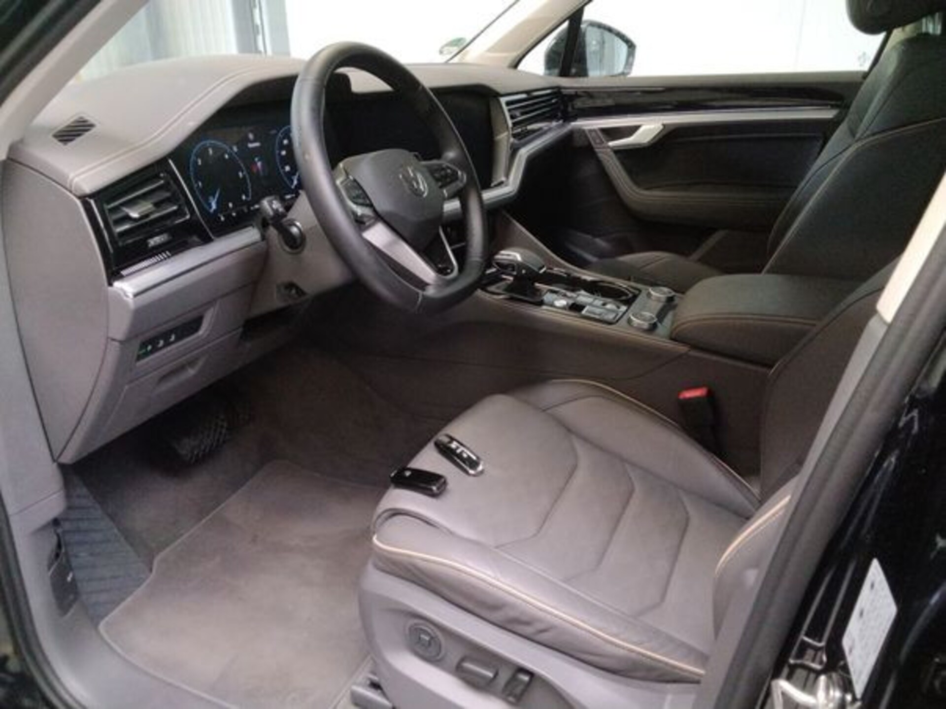 Volkswagen Touareg Elegance