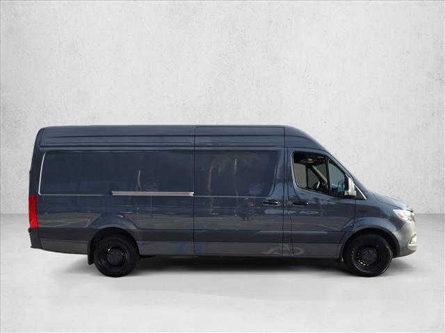 2024 Mercedes-Benz