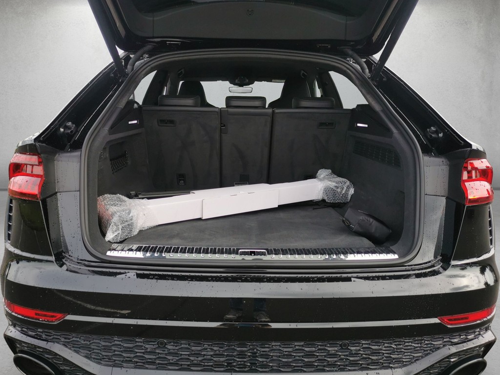 Image about Audi RS Q8 TFSI quattro tiptronic