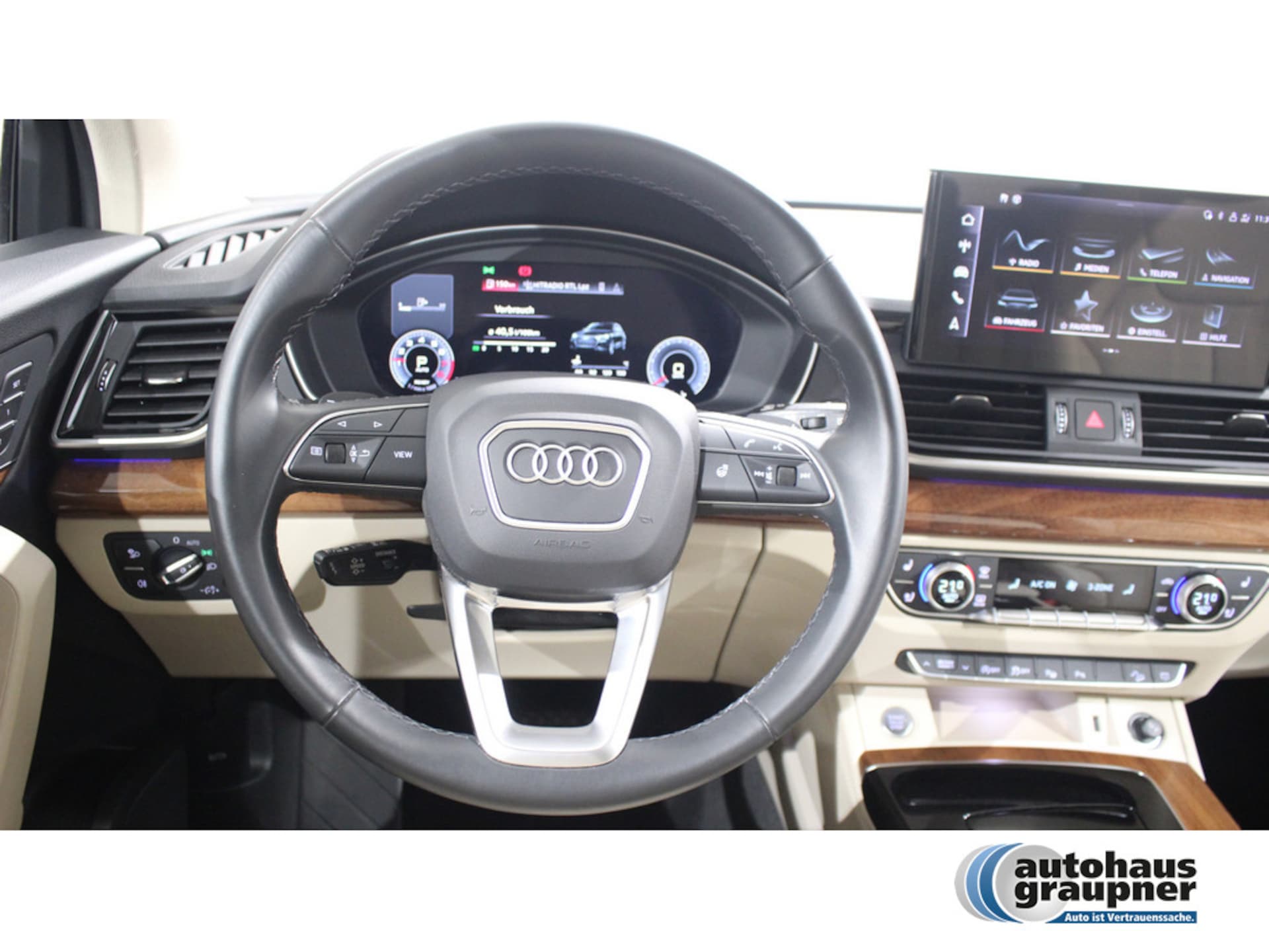 Audi Q5 SUV Advanced