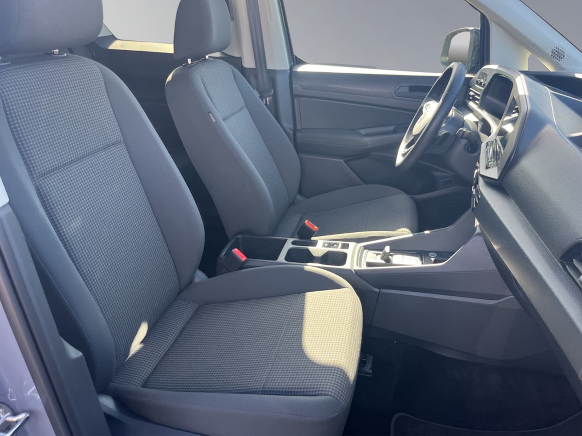 Volkswagen Caddy Basis-Modell