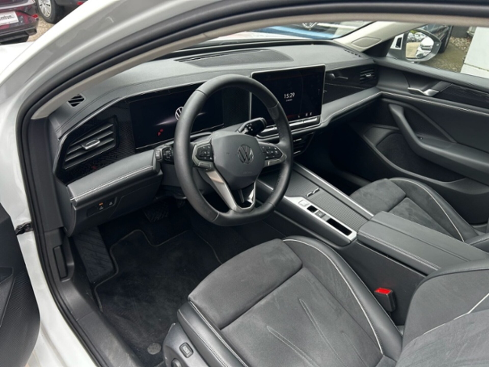 Volkswagen Passat Business