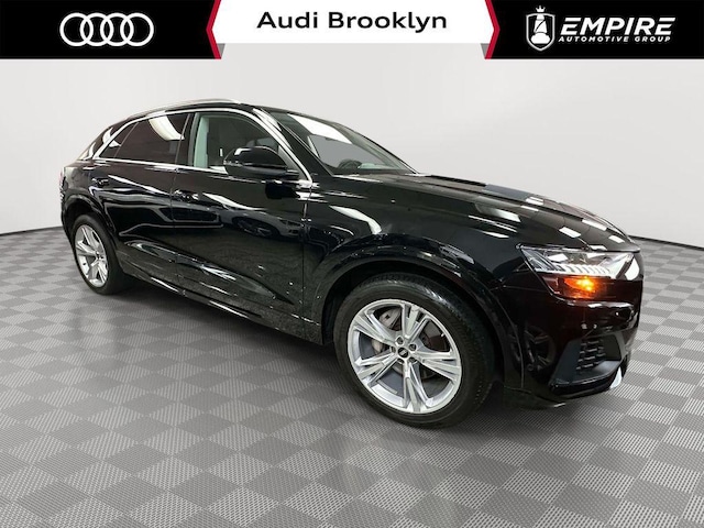 2023 Audi Q8