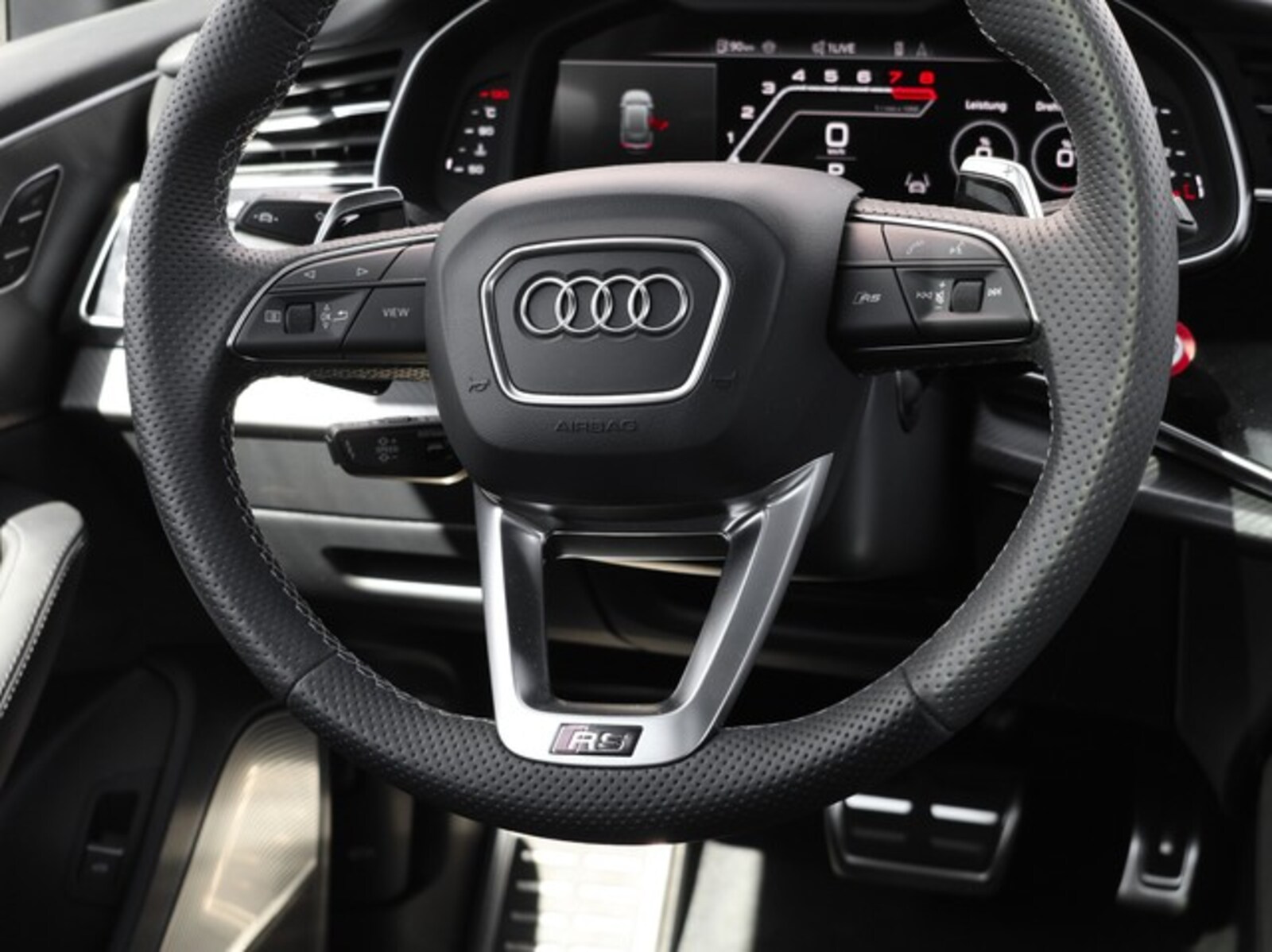 Audi RS Q8 – Bild 13