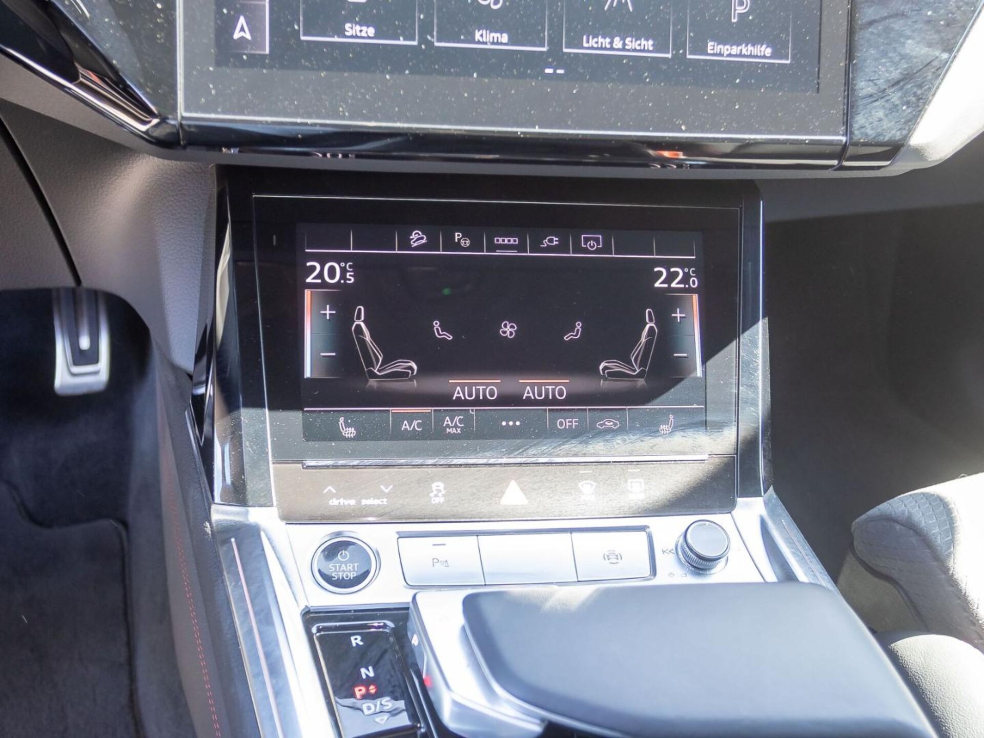 Audi Q8 e-tron S line