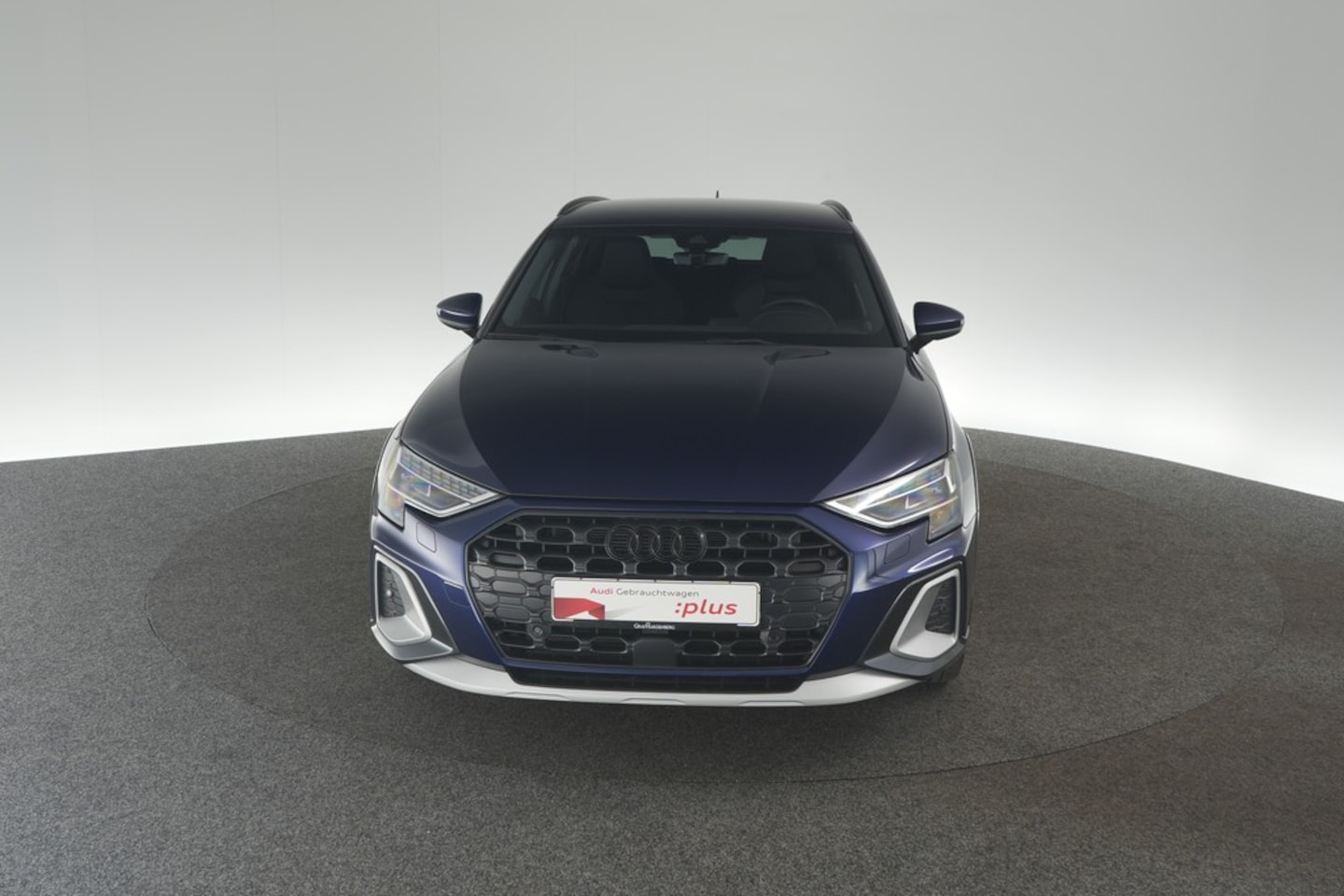 Bild über Audi A3 allstreet 35 TFSI S tronic - für weitere Informationen kontaktieren Sie den Audi Partner